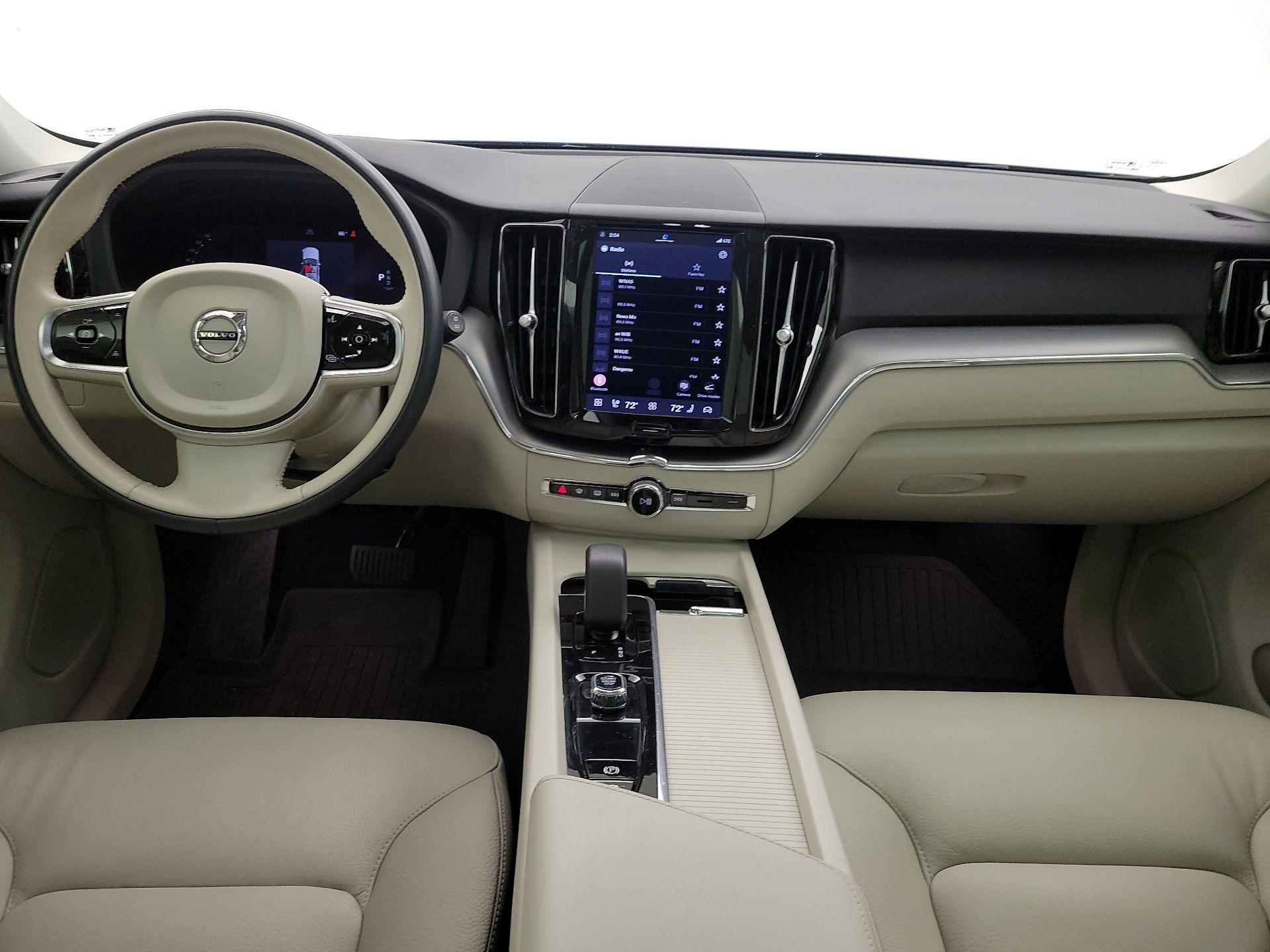 Thumbnail: 2024 Volvo XC60 - 9