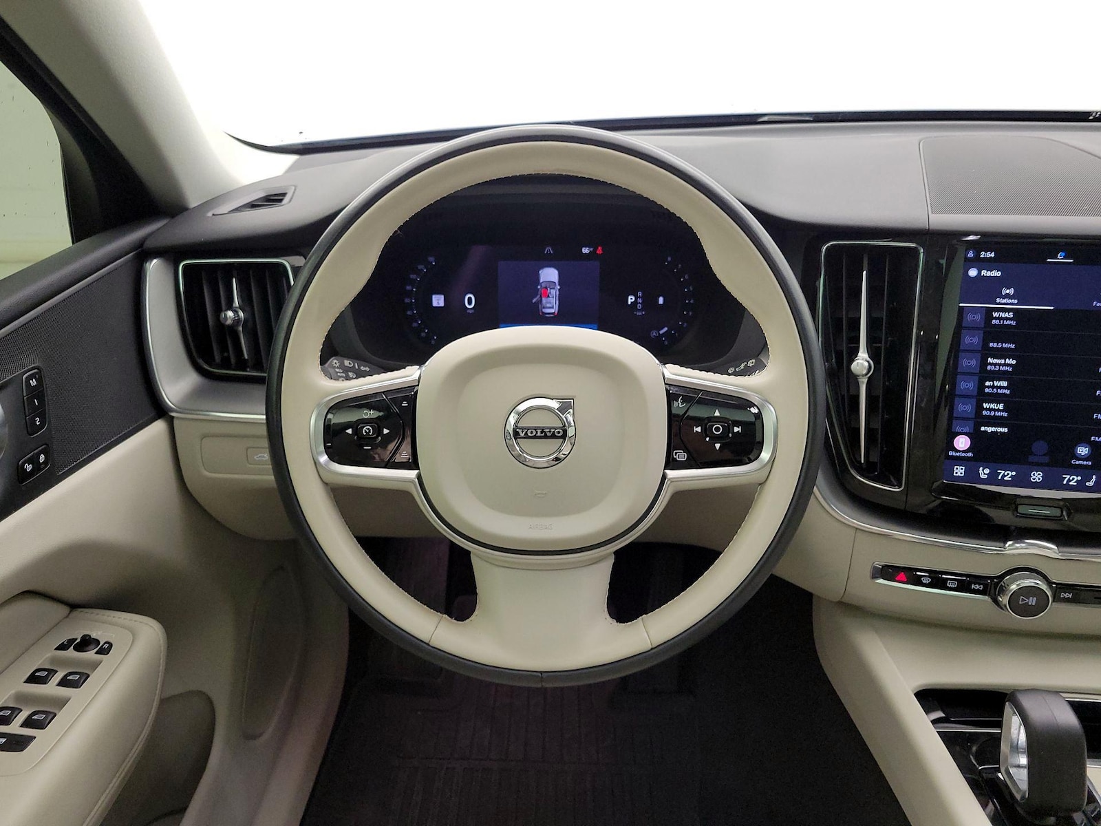 2024 Volvo XC60 Core - Photo 11