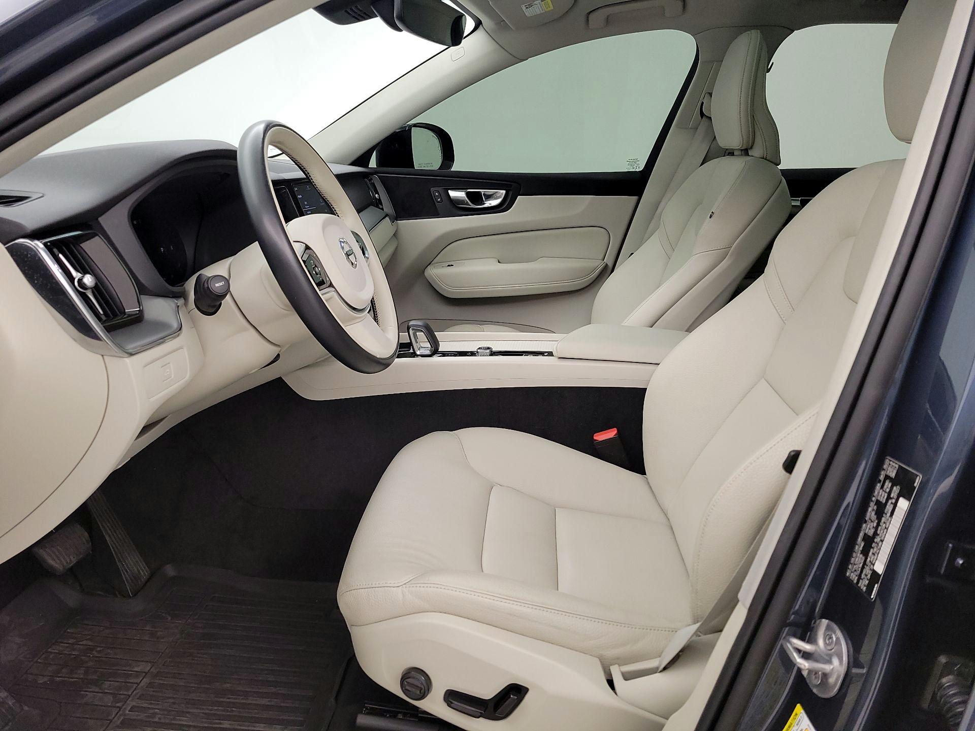 Thumbnail: 2024 Volvo XC60 - 11
