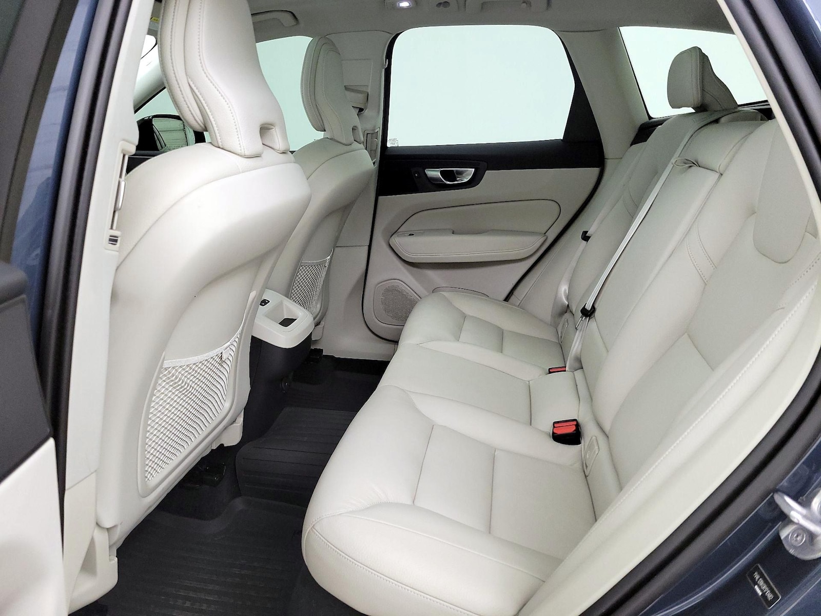 2024 Volvo XC60 Core - Photo 20