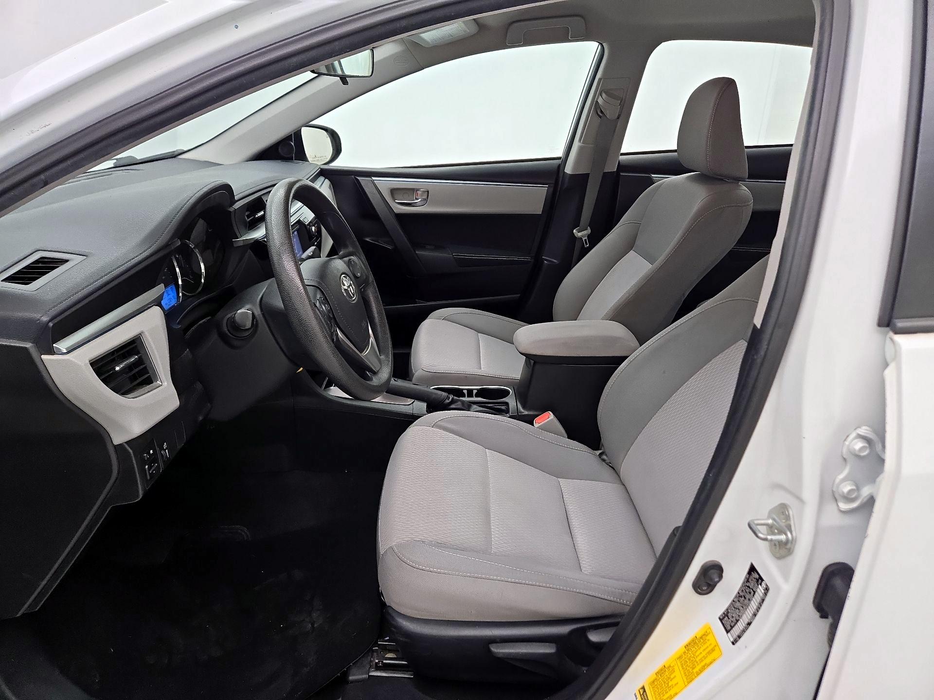 Thumbnail: 2015 Toyota Corolla - 11