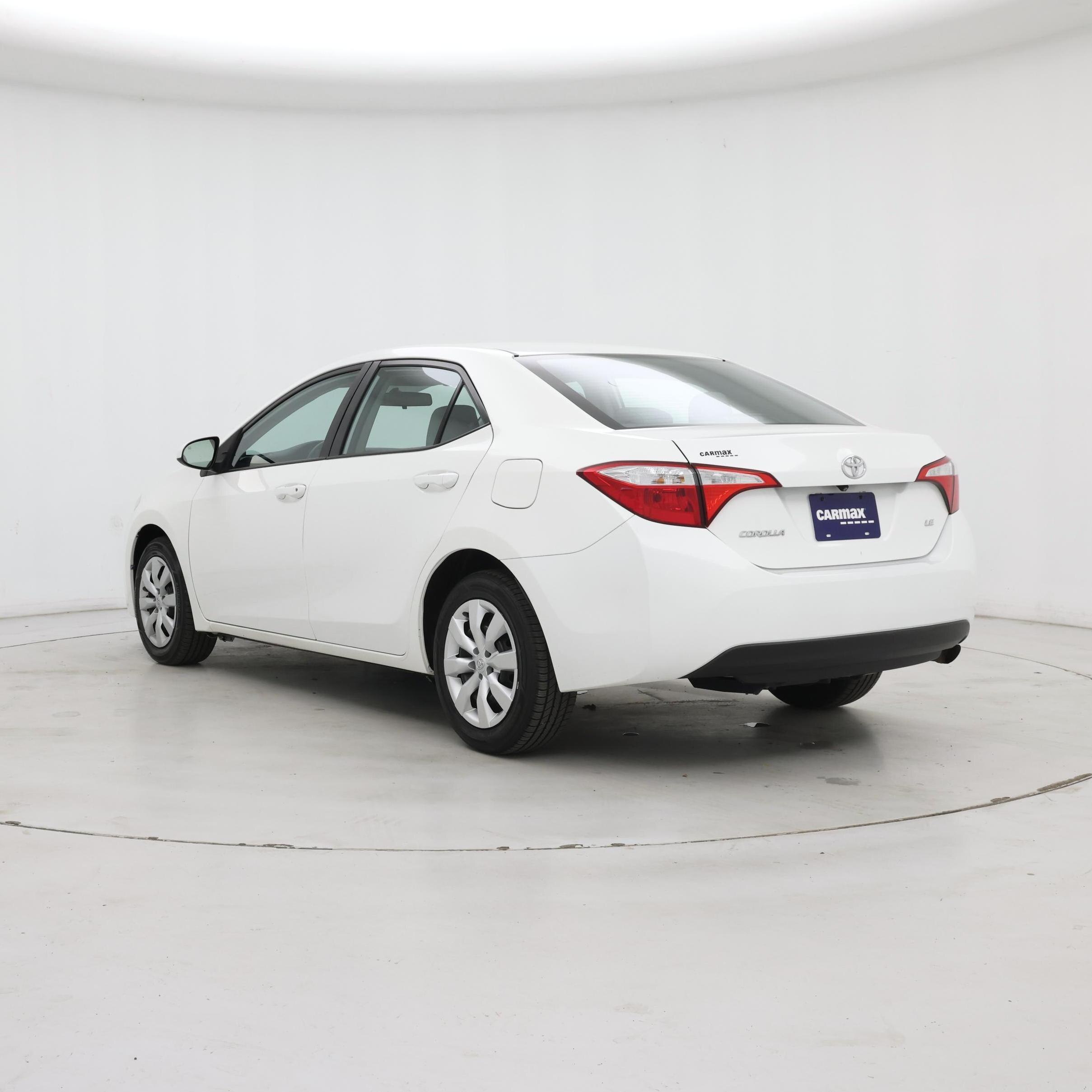 Thumbnail: 2015 Toyota Corolla - 2