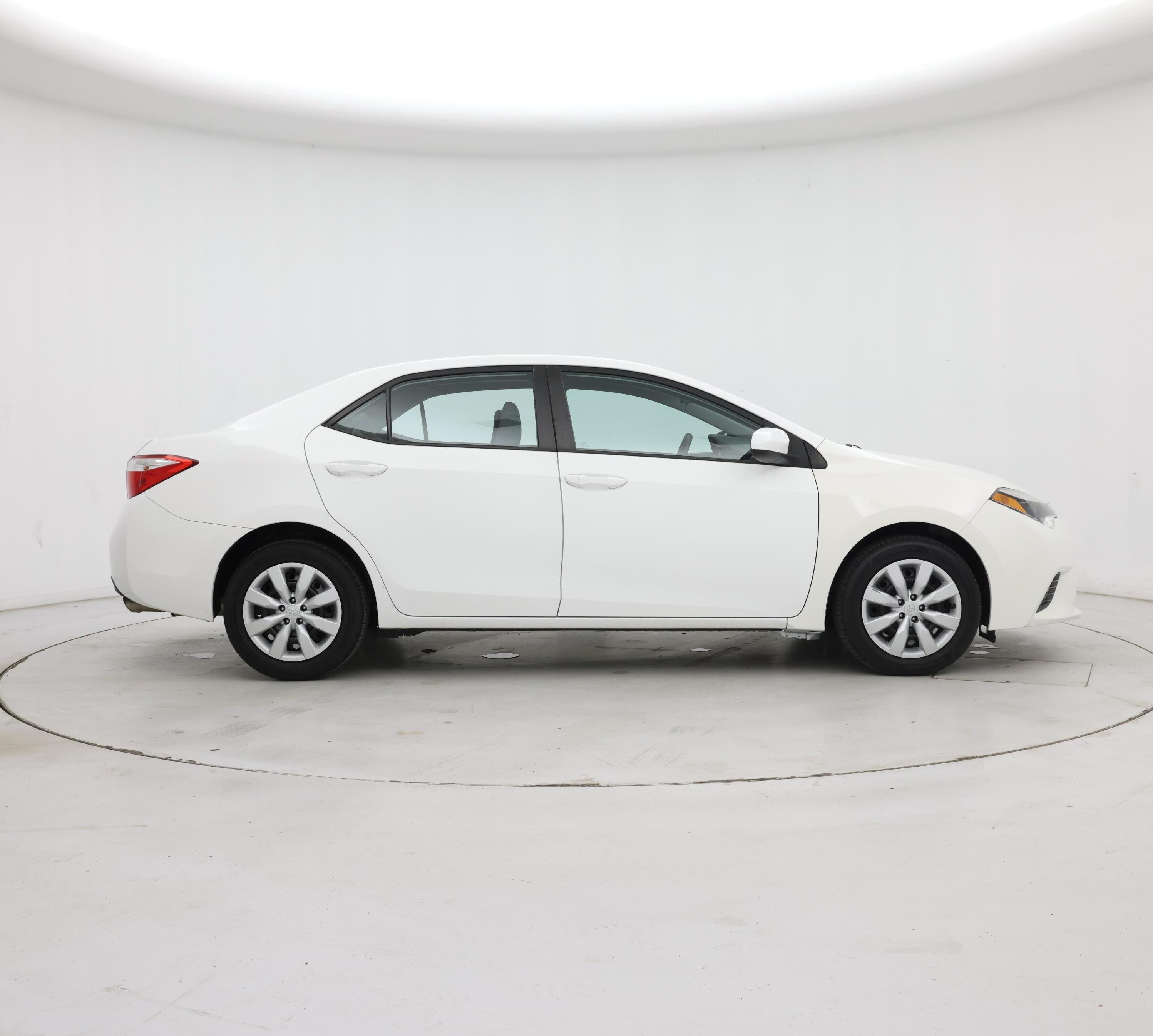 Thumbnail: 2015 Toyota Corolla - 7