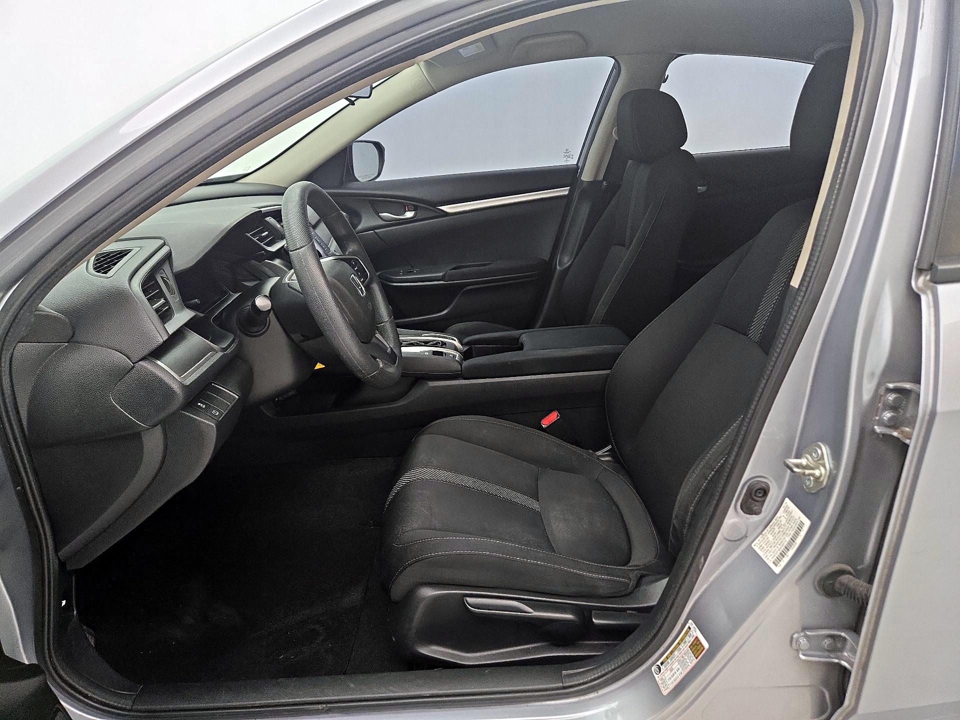 Thumbnail: 2016 Honda Civic - 11
