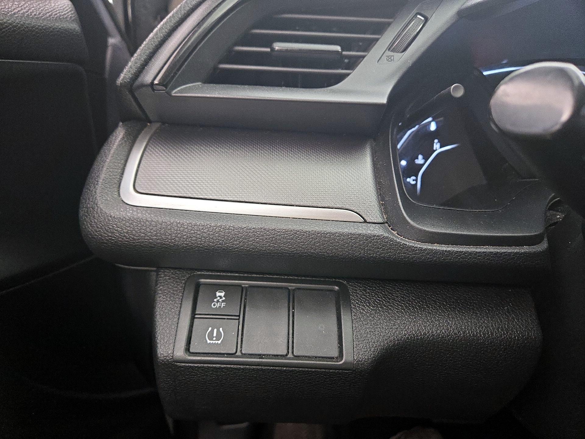 Thumbnail: 2016 Honda Civic - 13