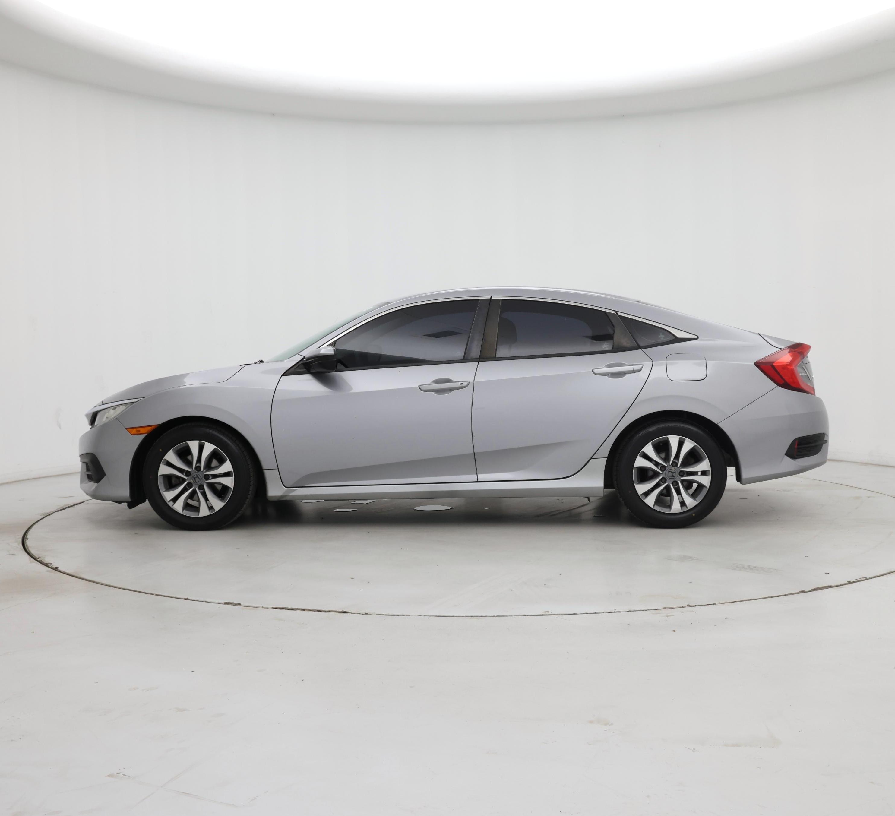 Thumbnail: 2016 Honda Civic - 3