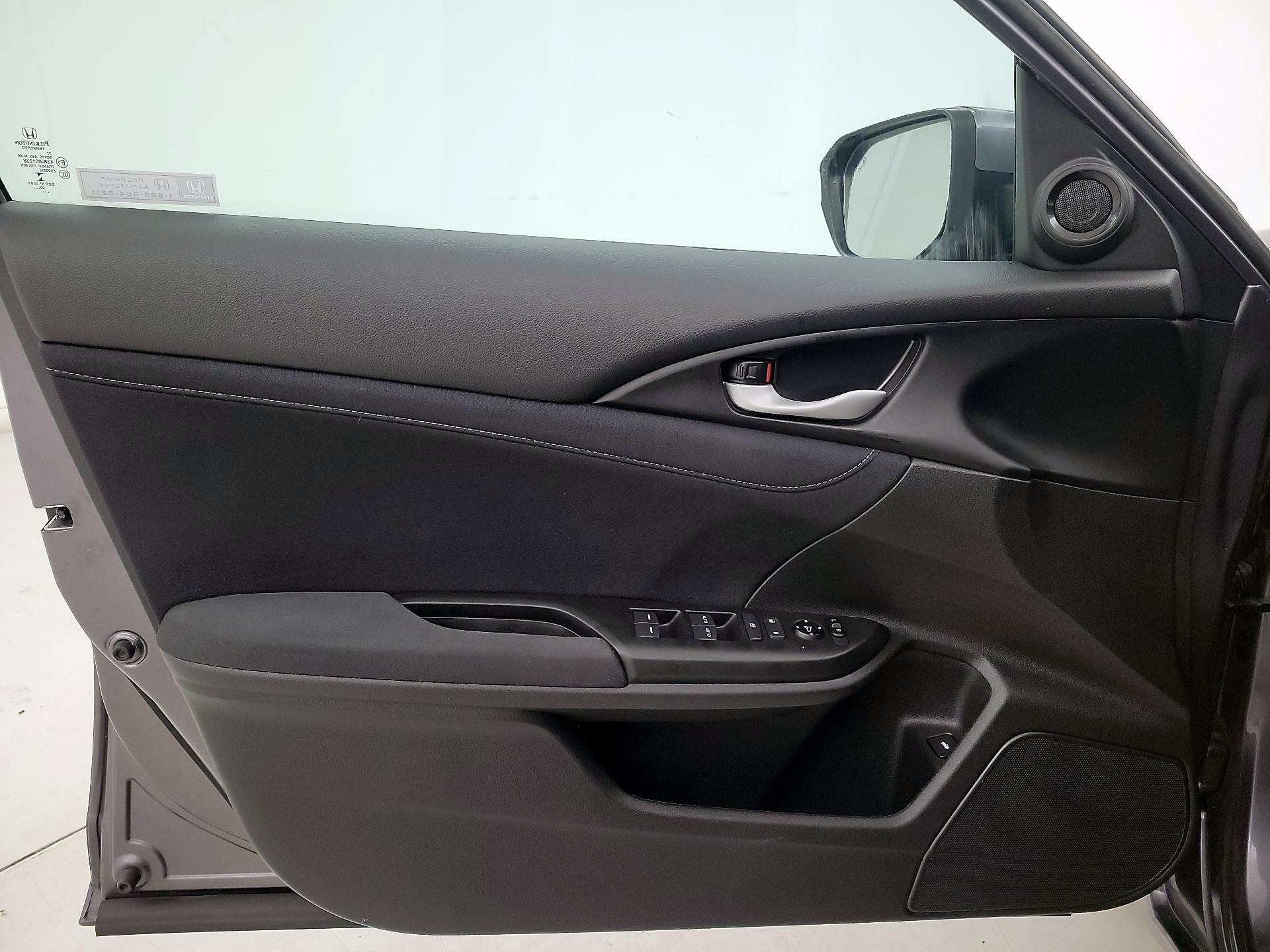 Thumbnail: 2021 Honda Insight - 12