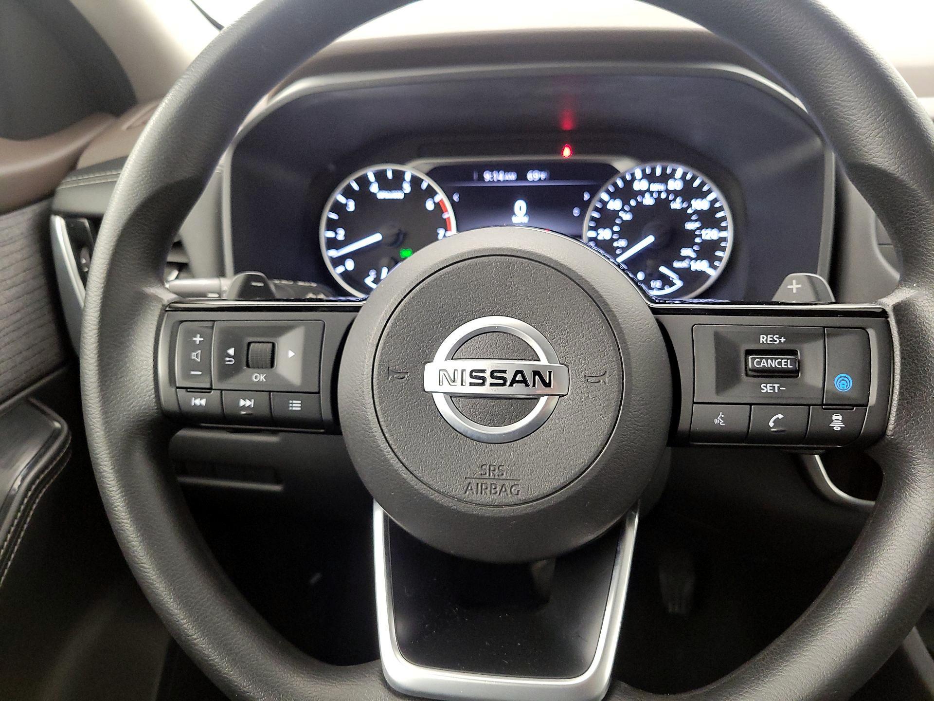 Thumbnail: 2021 Nissan Rogue - 10