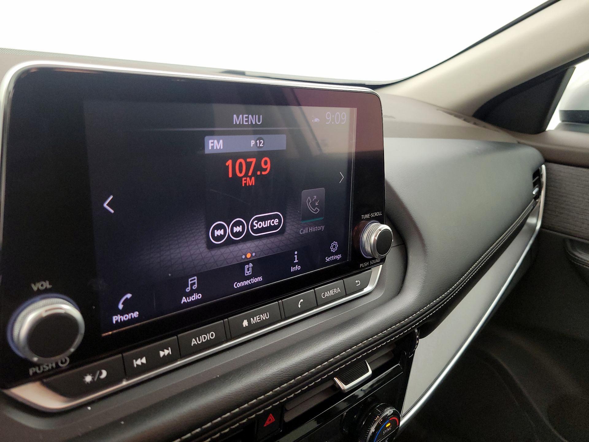 Thumbnail: 2021 Nissan Rogue - 15