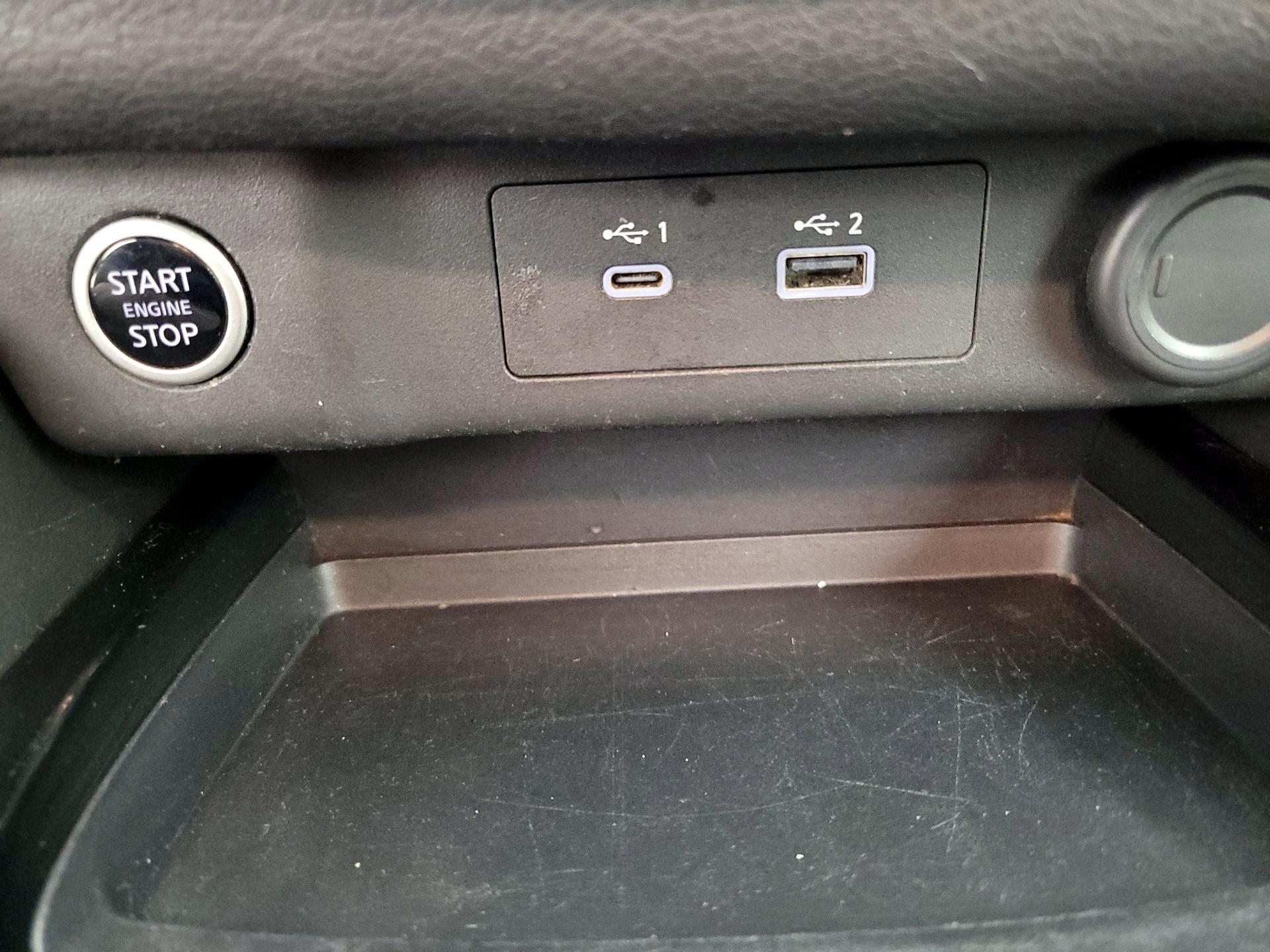 Thumbnail: 2021 Nissan Rogue - 18