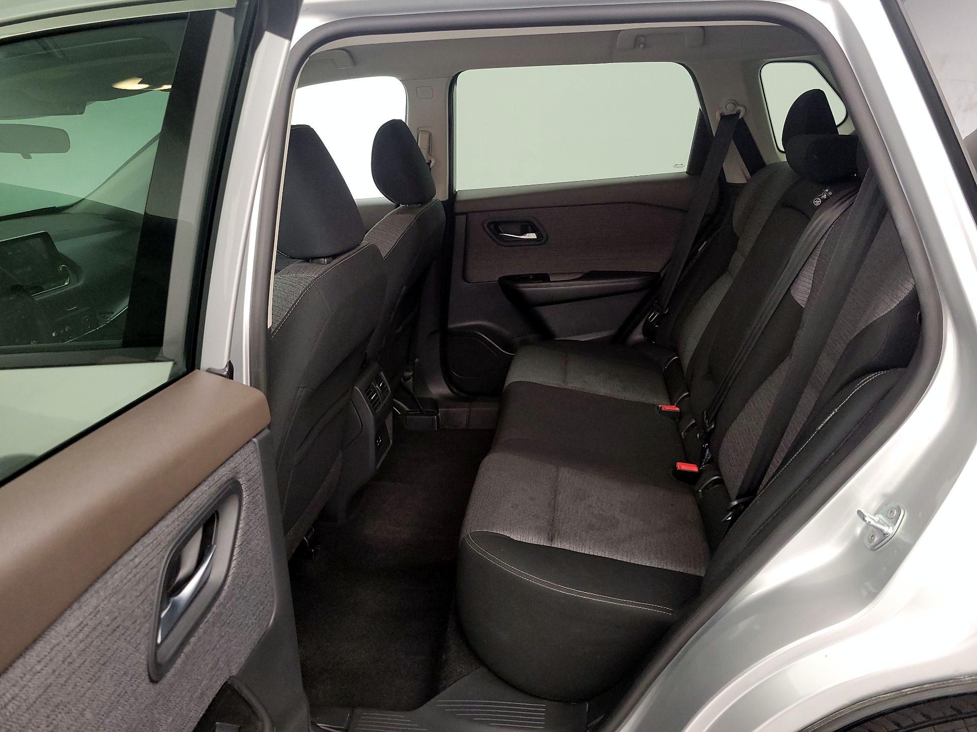 Thumbnail: 2021 Nissan Rogue - 19