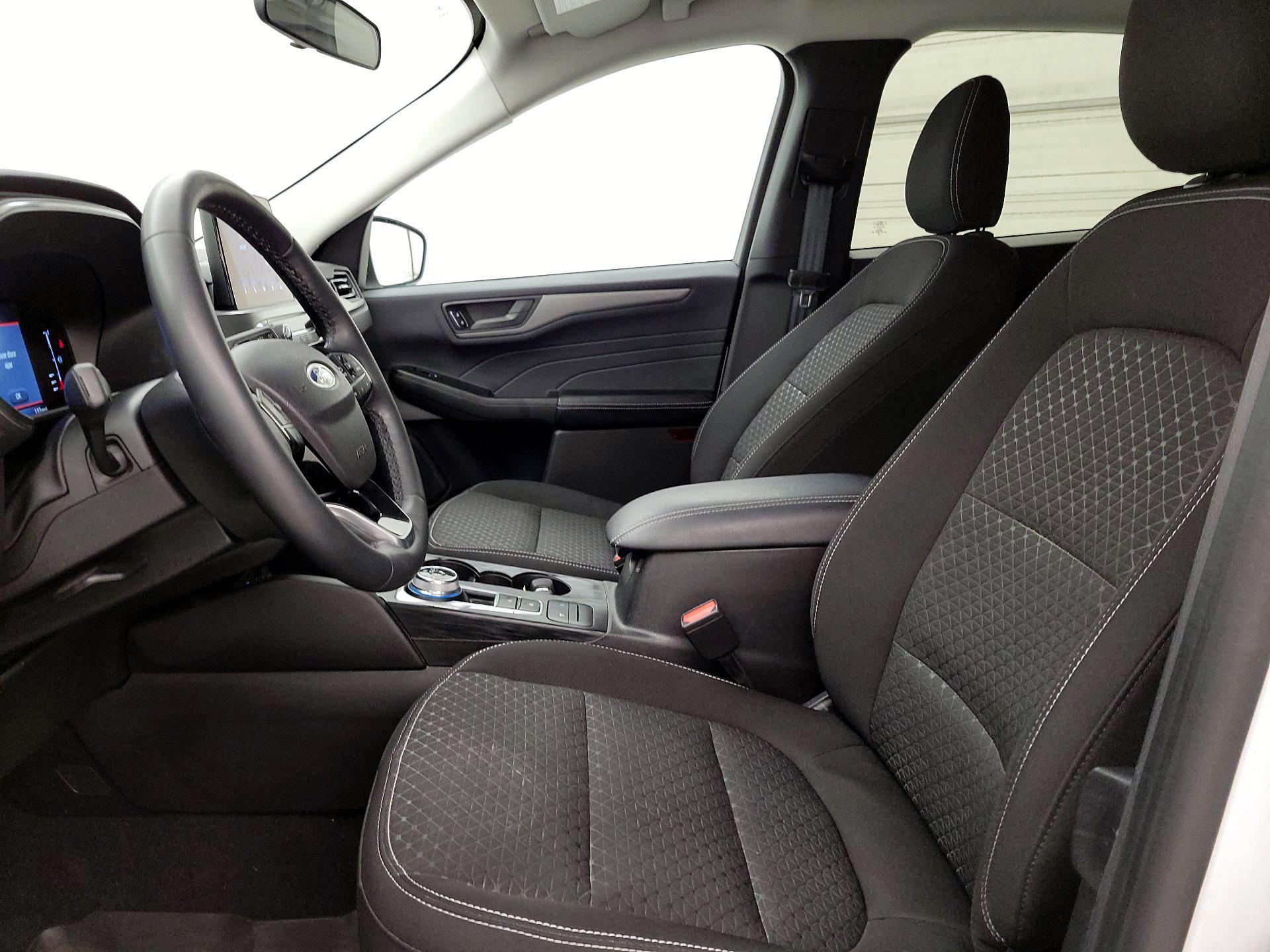 Thumbnail: 2023 Ford Escape - 11