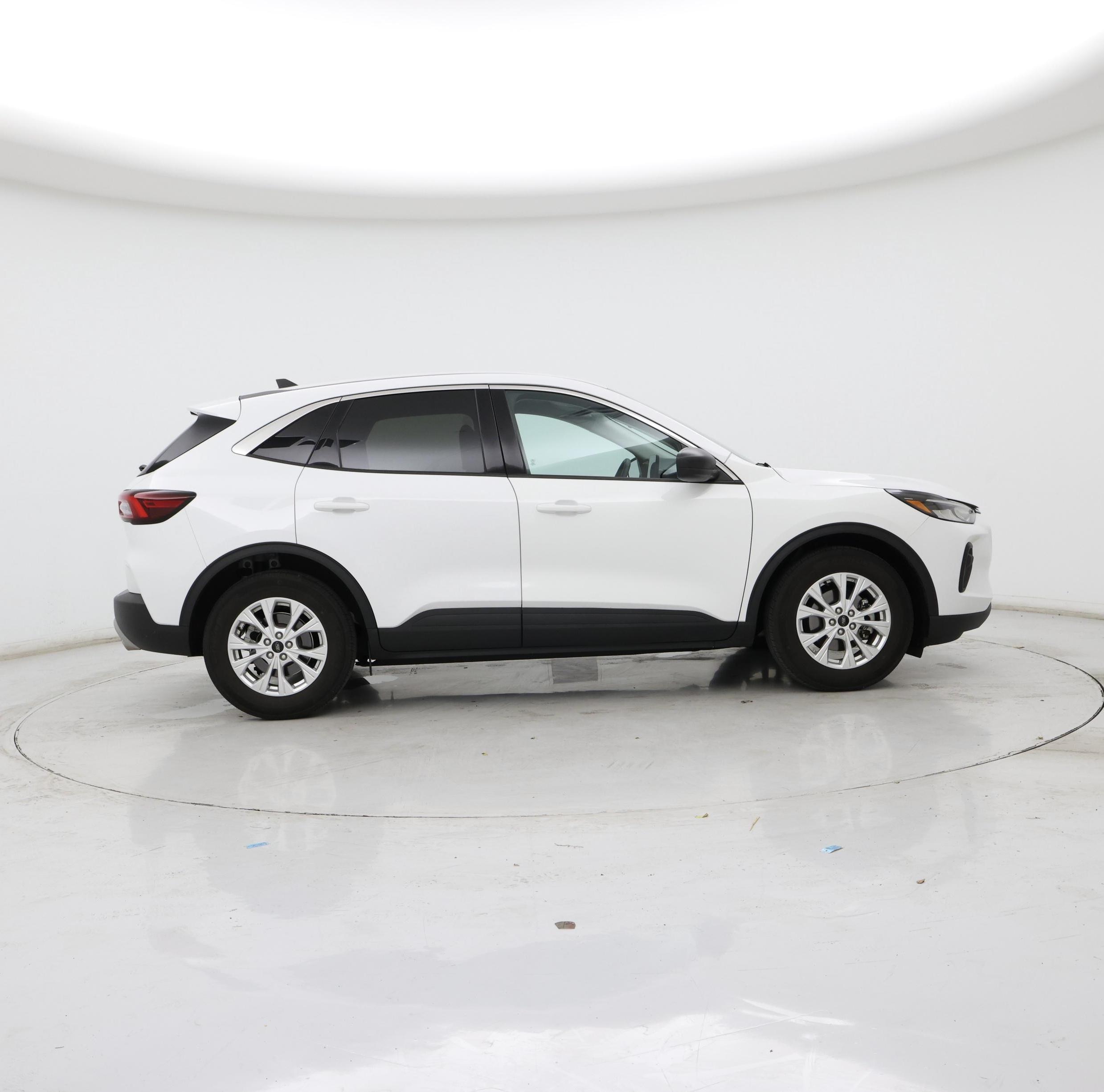 Thumbnail: 2023 Ford Escape - 7