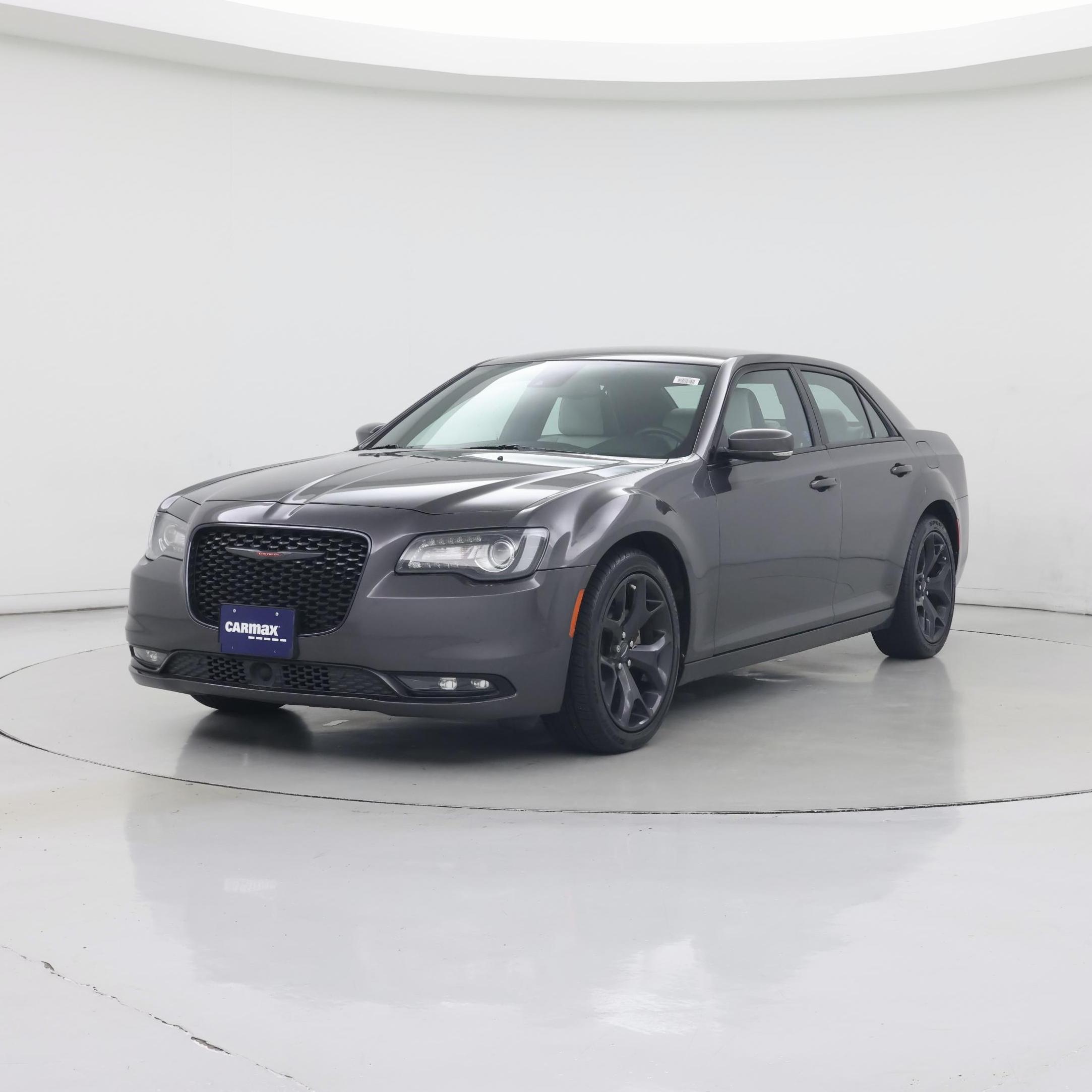 Thumbnail: 2021 Chrysler 300 - 4