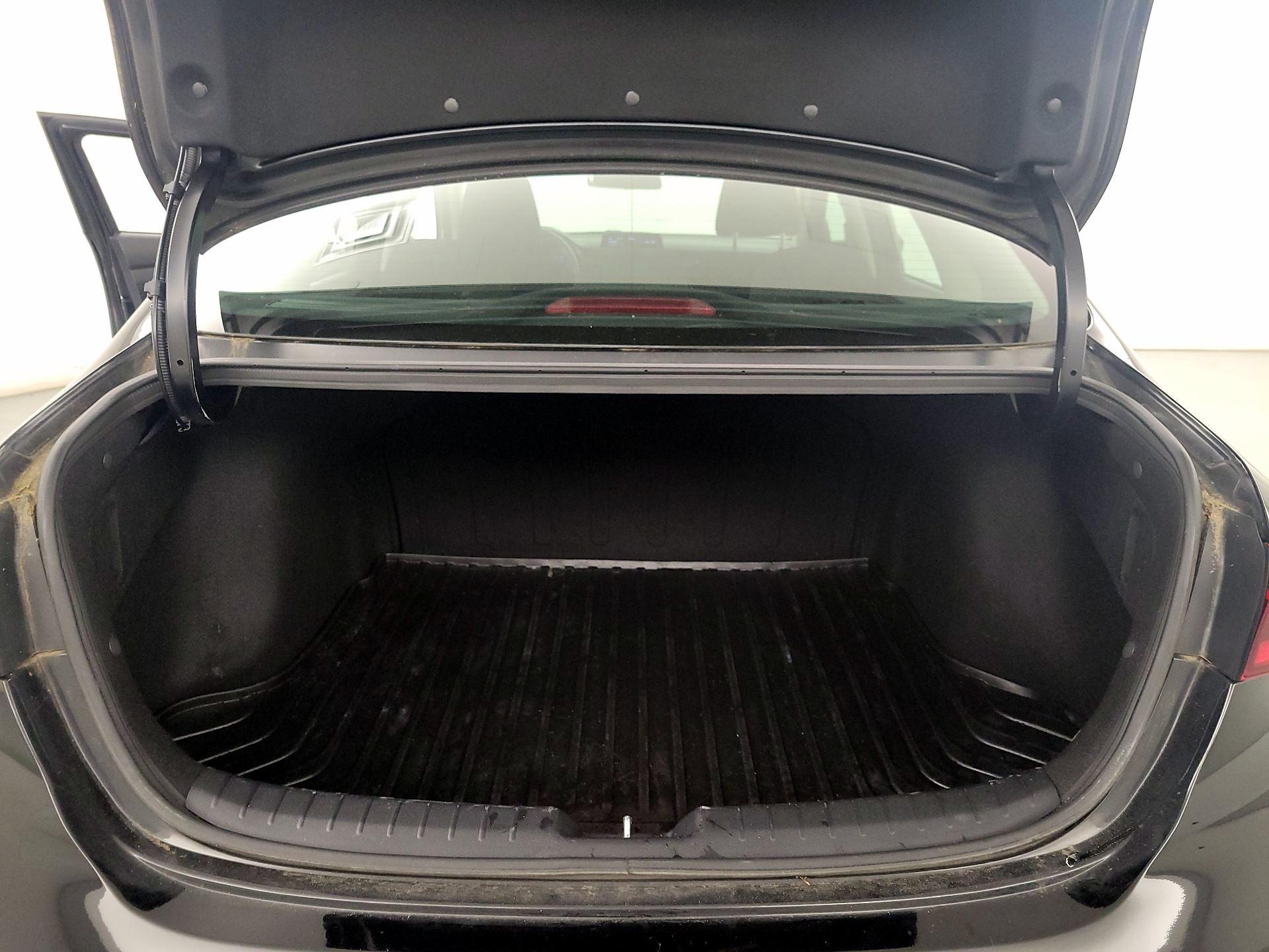 Thumbnail: 2020 Kia Forte - 20