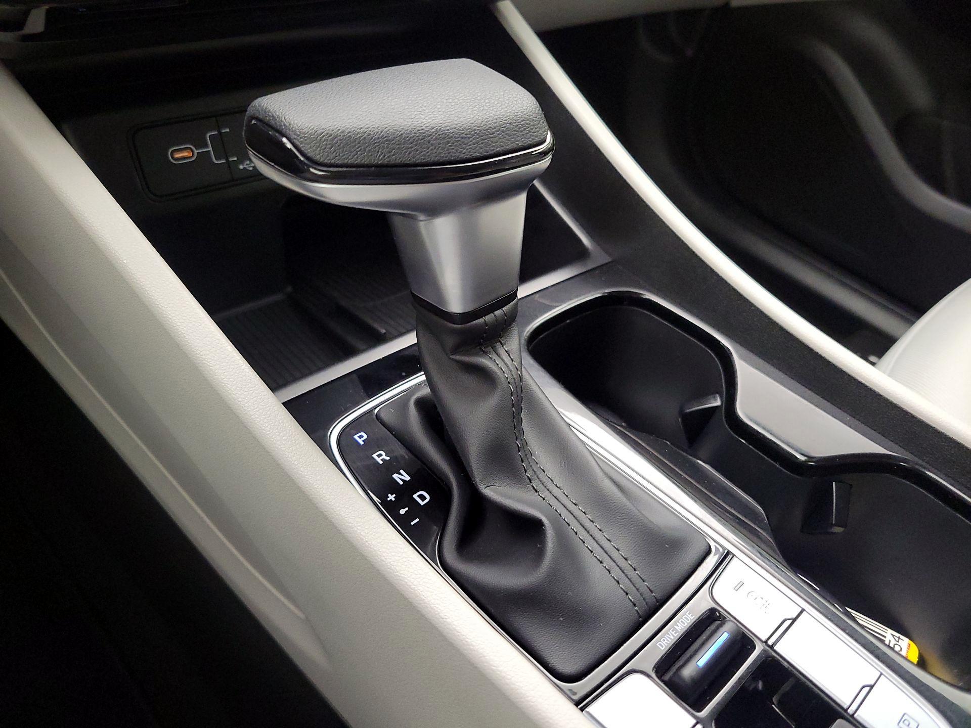 Thumbnail: 2025 Hyundai Tucson - 17