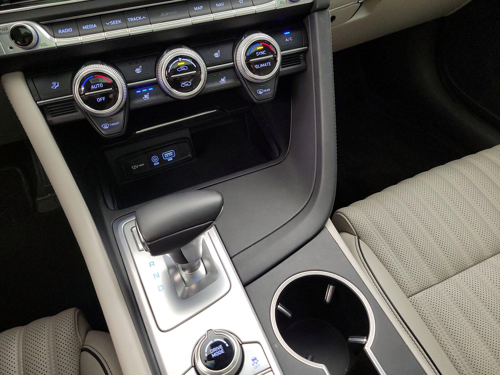 Thumbnail: 2019 Genesis G70 - 18