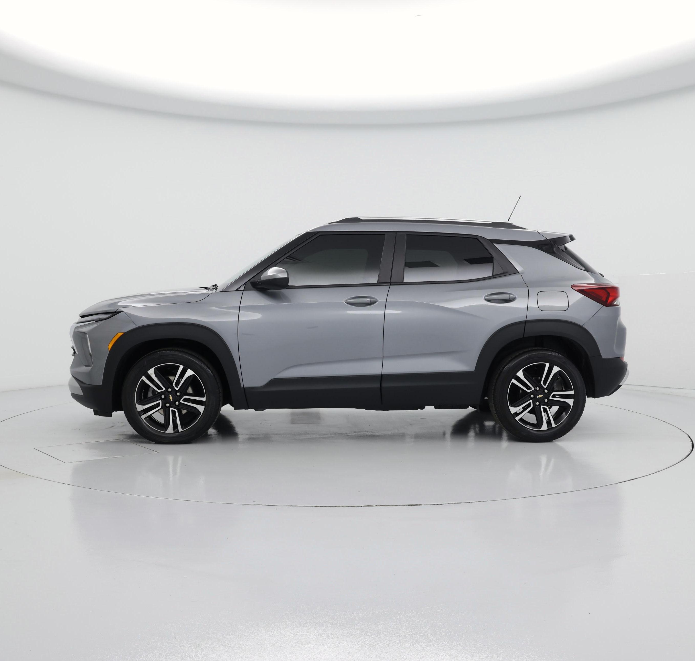 Thumbnail: 2024 Chevrolet TrailBlazer - 3