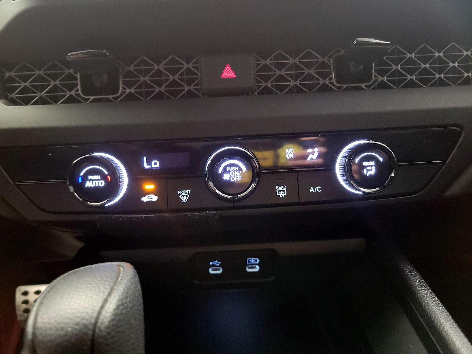 2025 Honda Accord LX - Photo 16