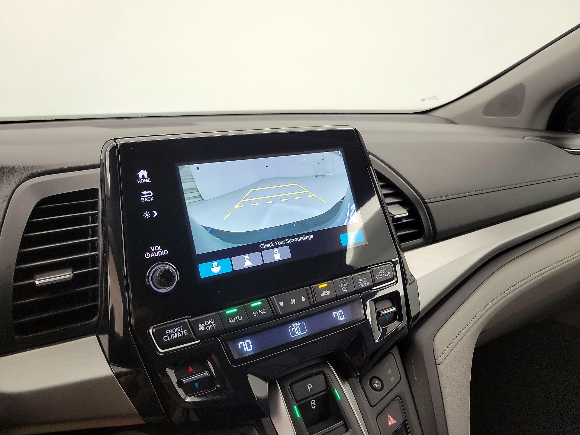 Thumbnail: 2021 Honda Odyssey - 14
