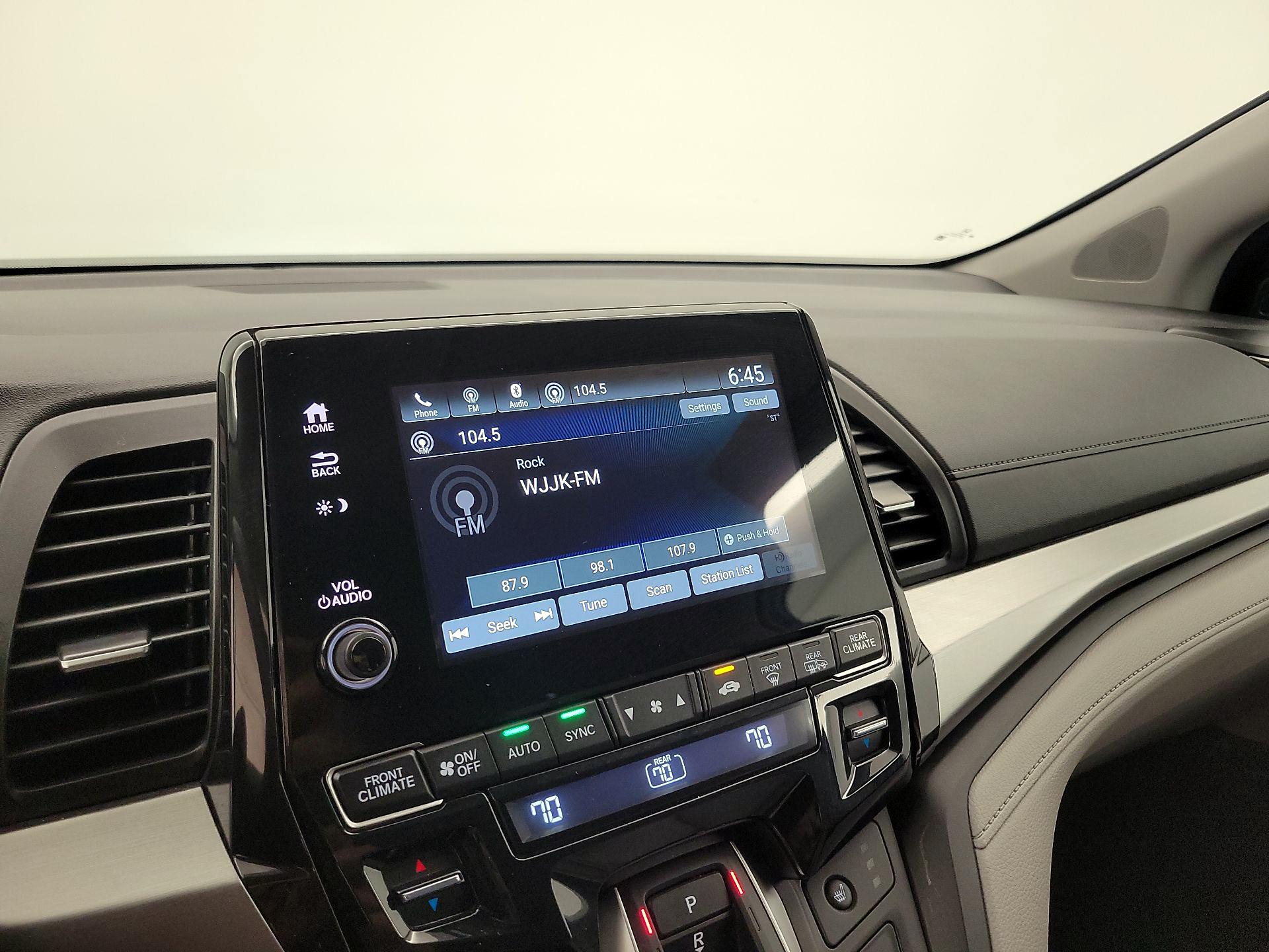Thumbnail: 2021 Honda Odyssey - 15