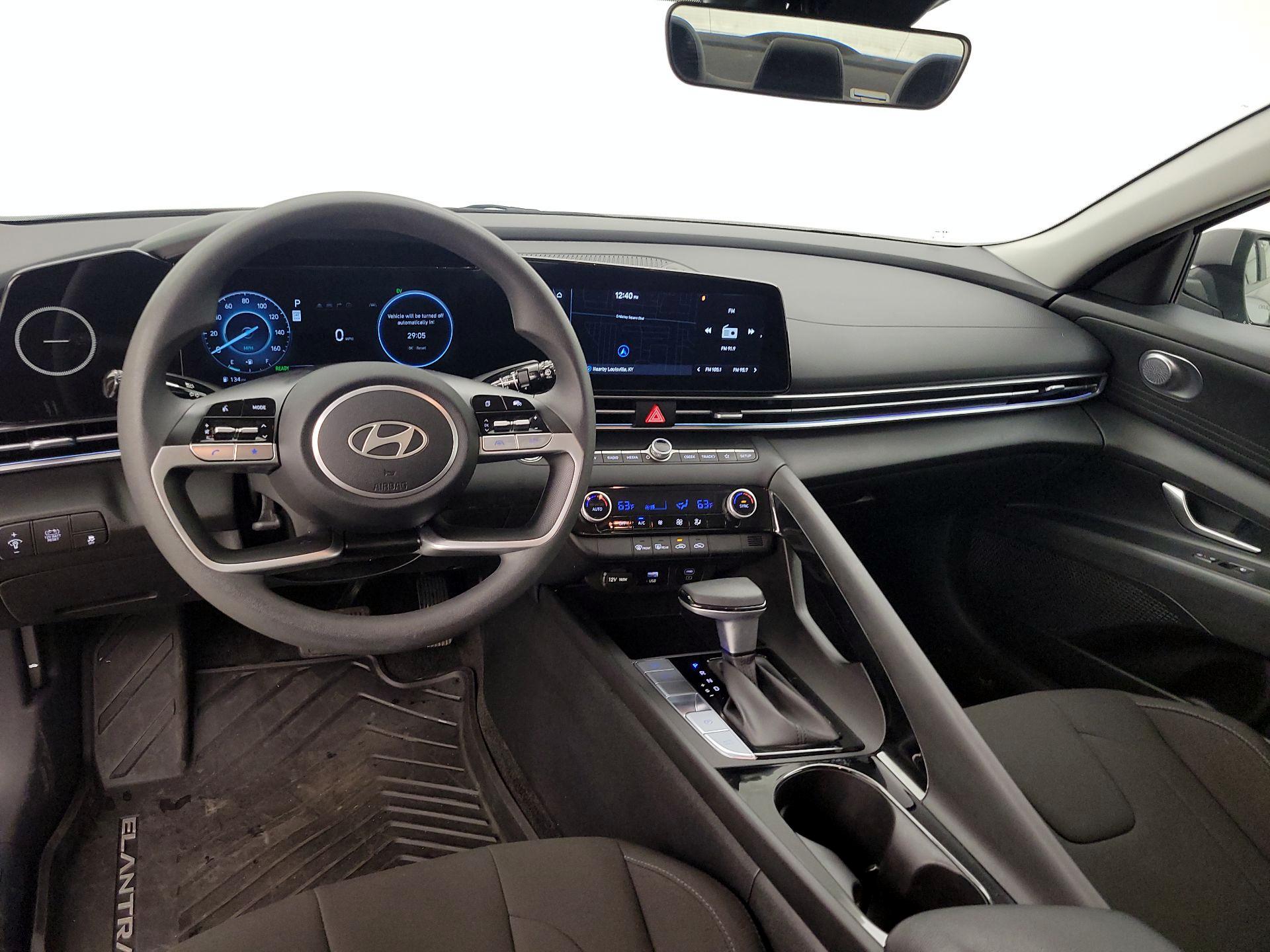 Thumbnail: 2024 Hyundai Elantra - 9
