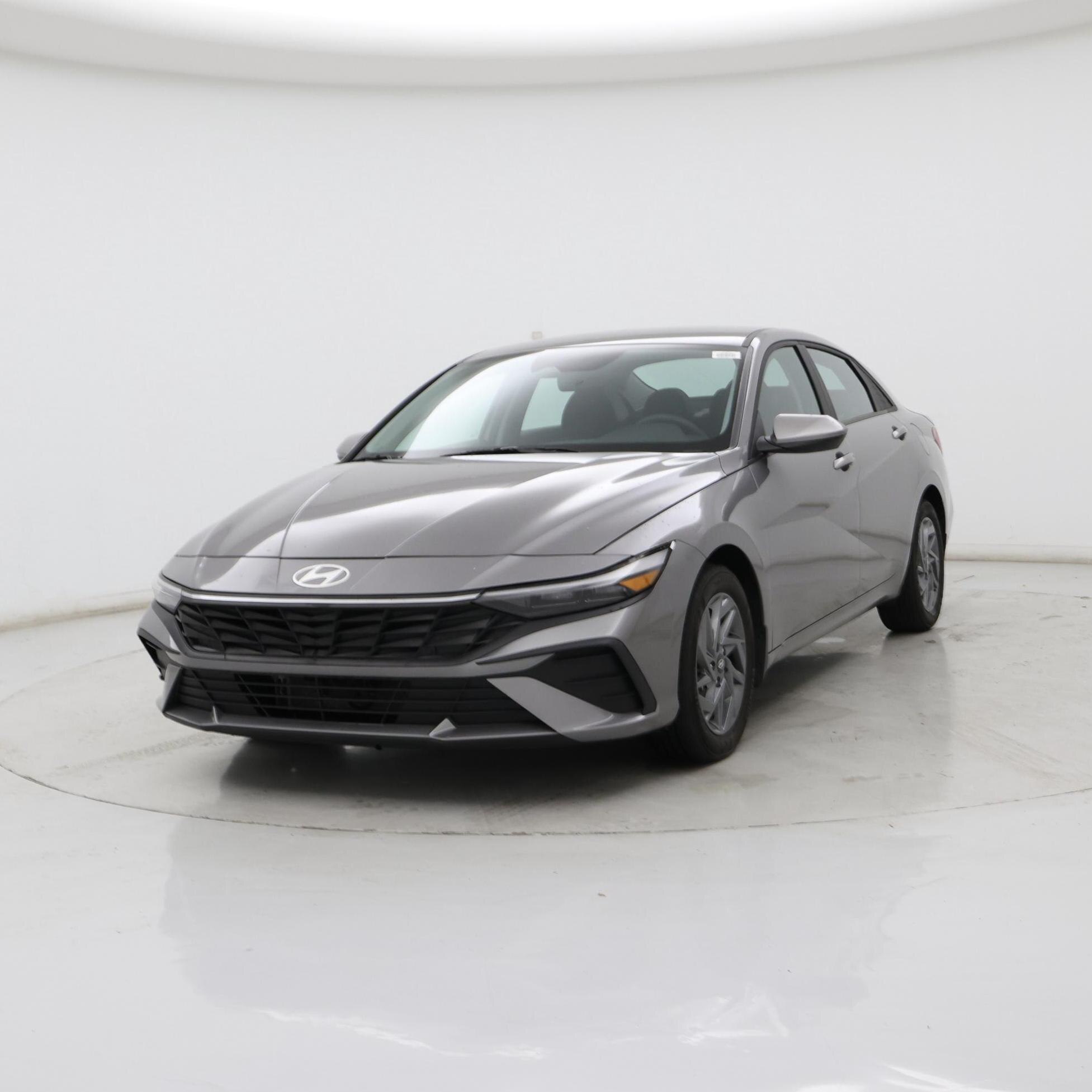 Thumbnail: 2024 Hyundai Elantra - 4