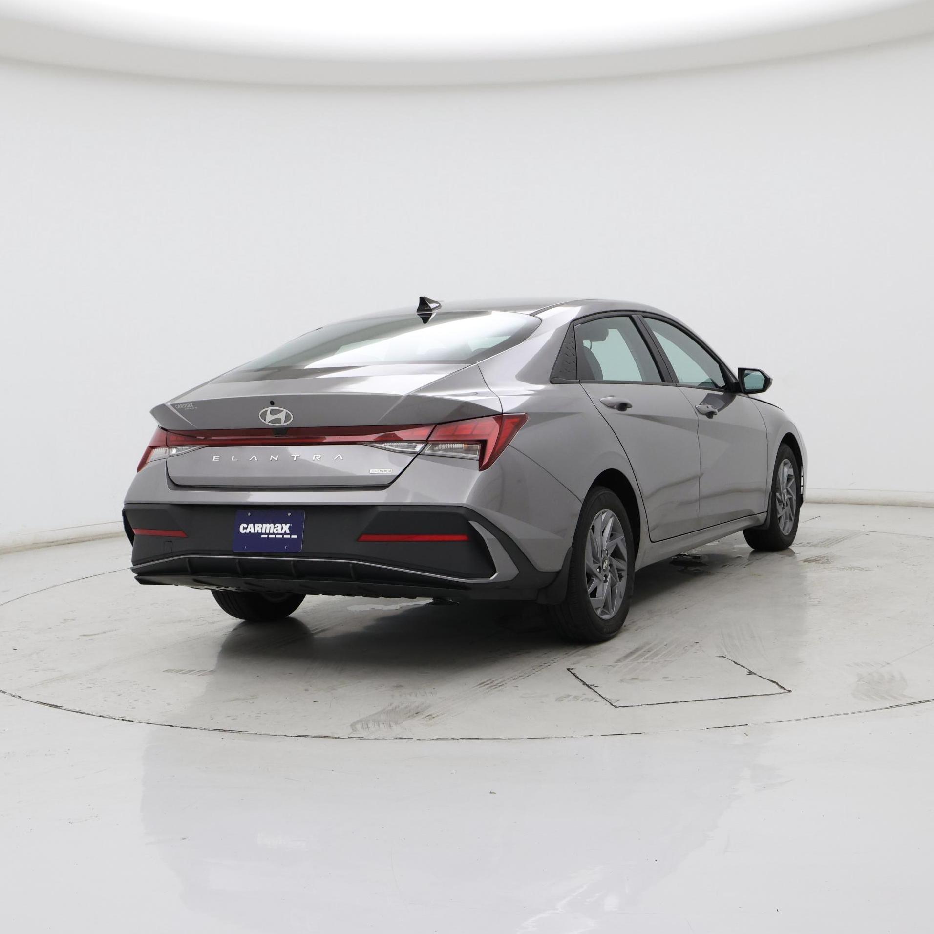 Thumbnail: 2024 Hyundai Elantra - 8