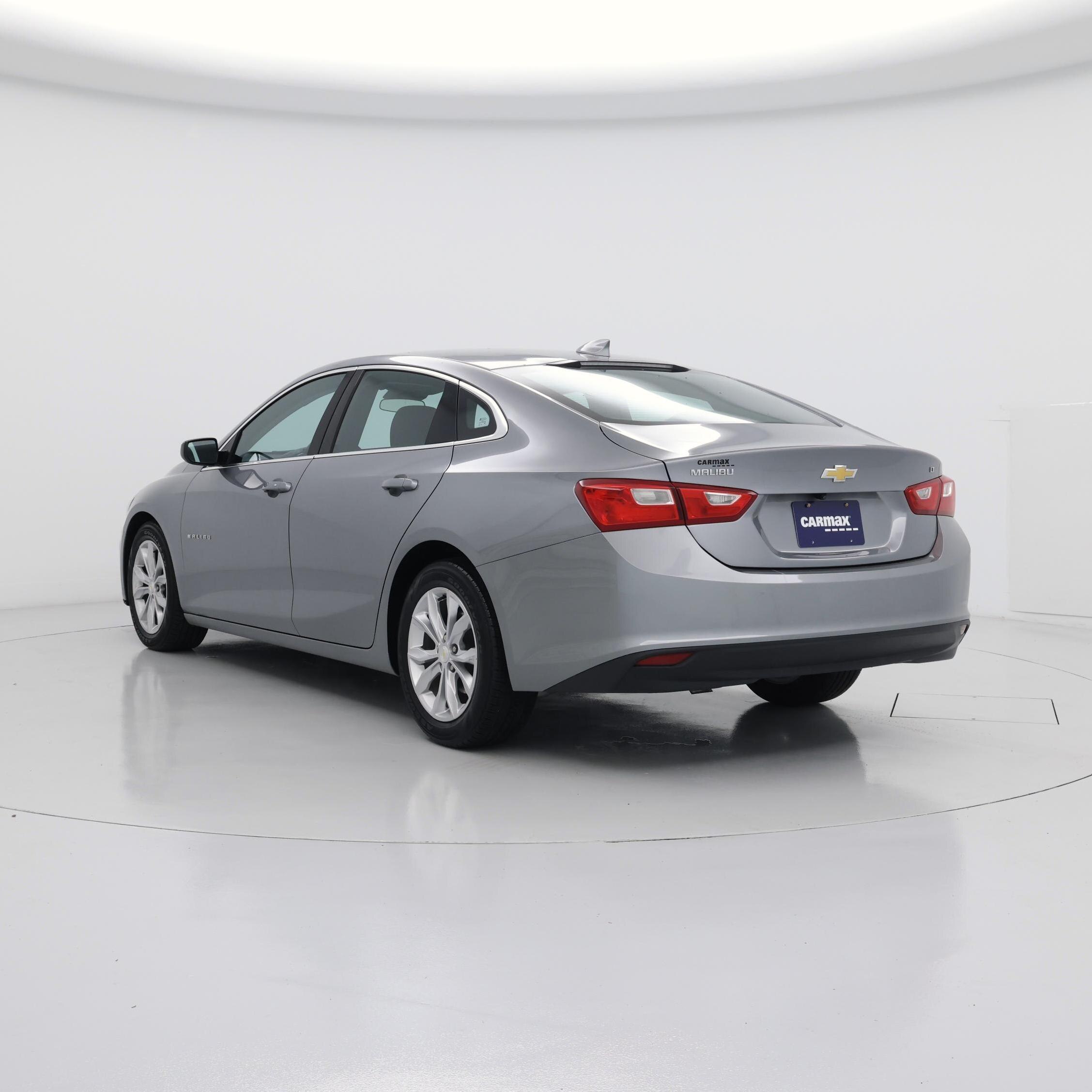 Thumbnail: 2023 Chevrolet Malibu - 2