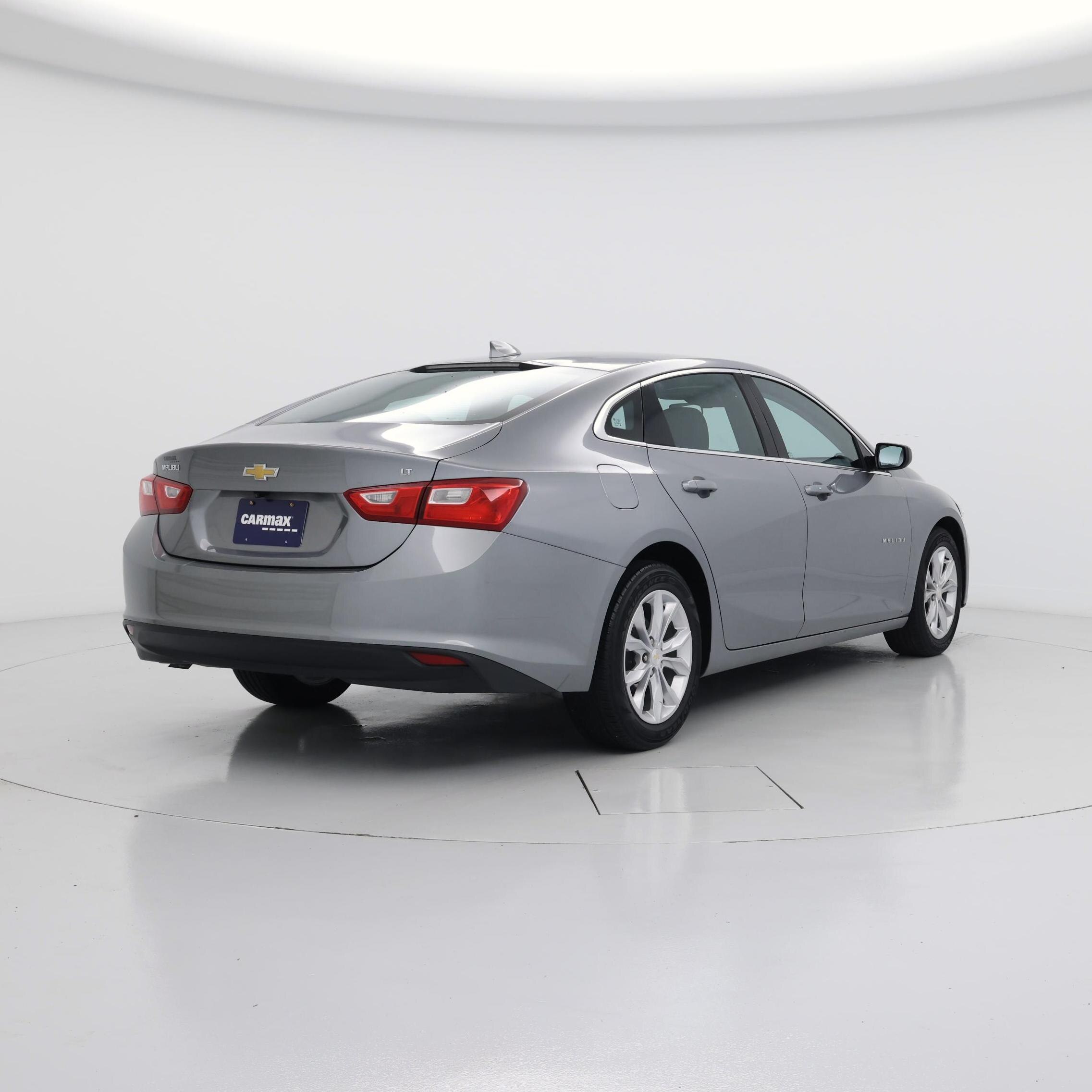 Thumbnail: 2023 Chevrolet Malibu - 8