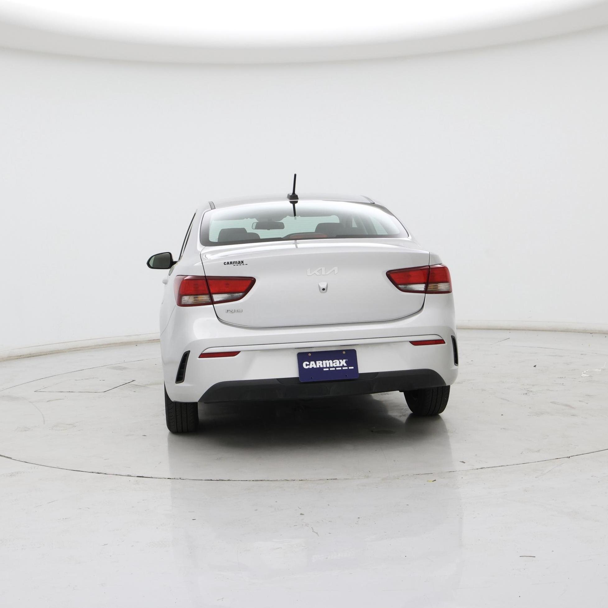 Thumbnail: 2022 Kia Rio - 6