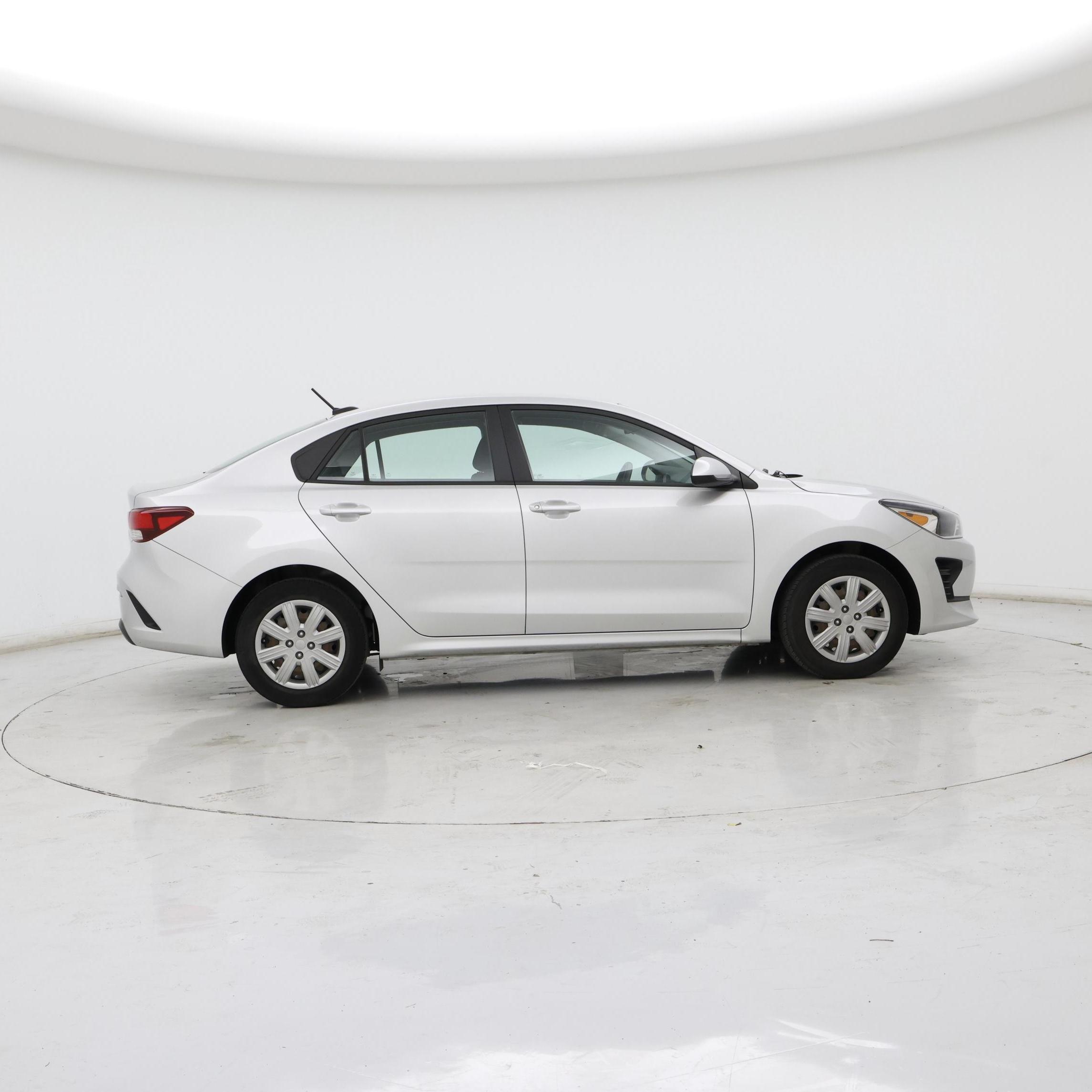 Thumbnail: 2022 Kia Rio - 7