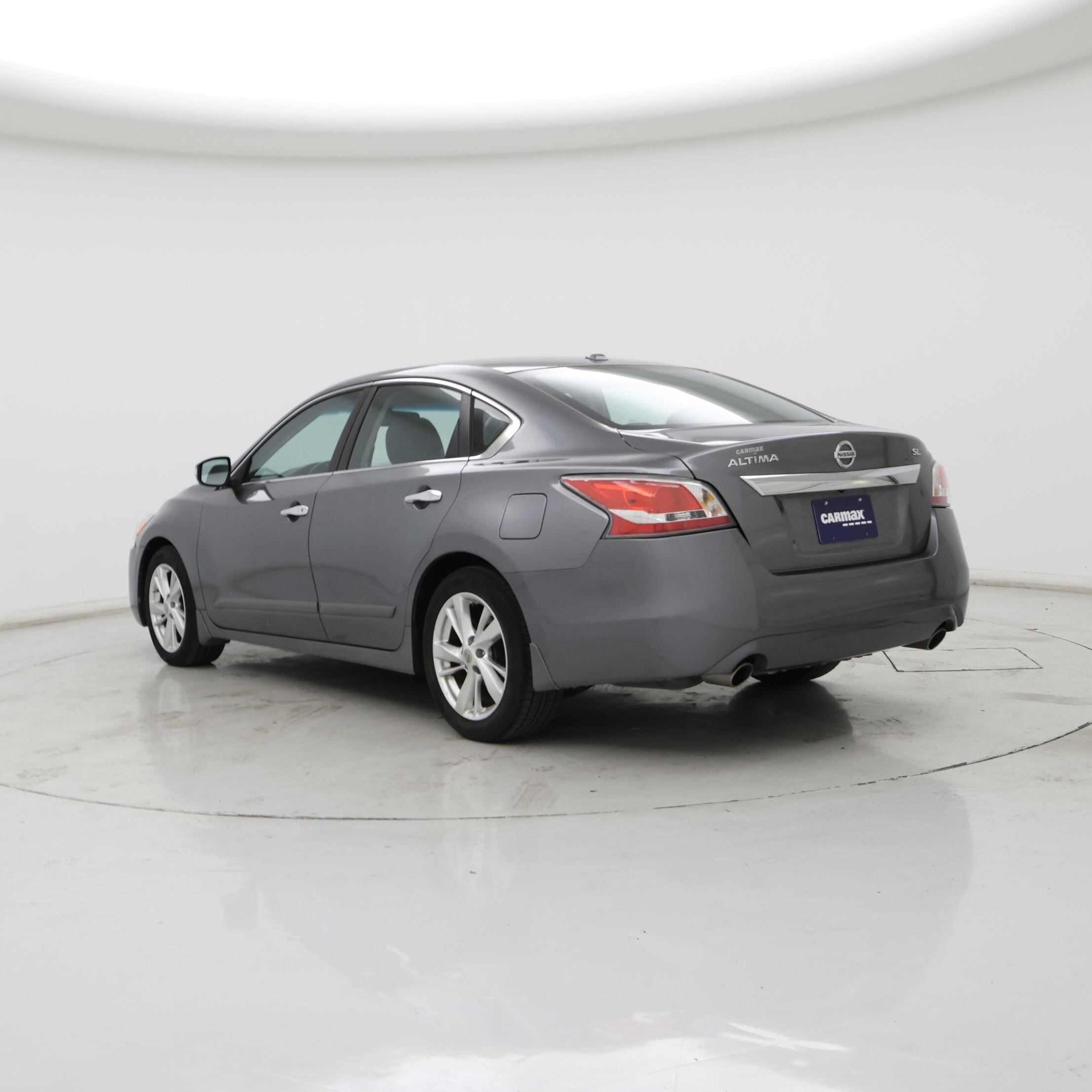 Thumbnail: 2015 Nissan Altima - 2
