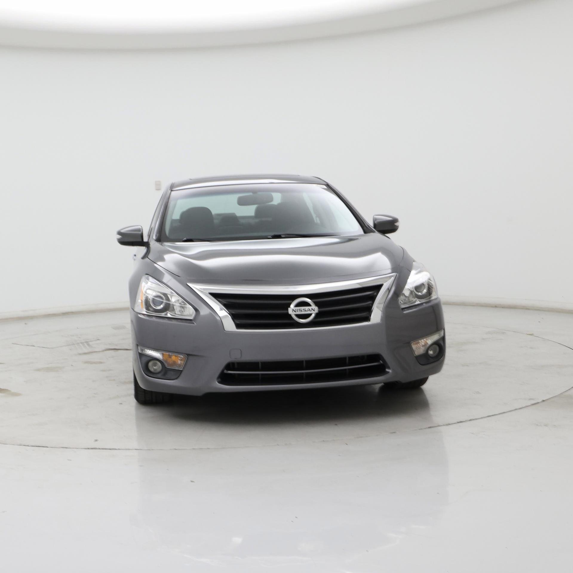 Thumbnail: 2015 Nissan Altima - 5