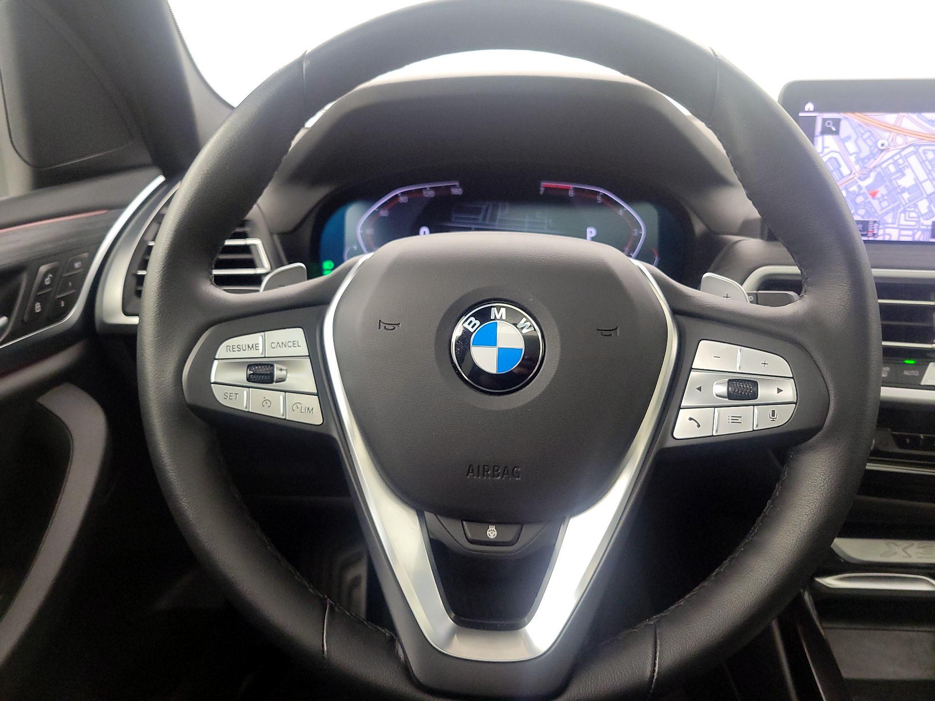 Thumbnail: 2022 BMW X3 - 10