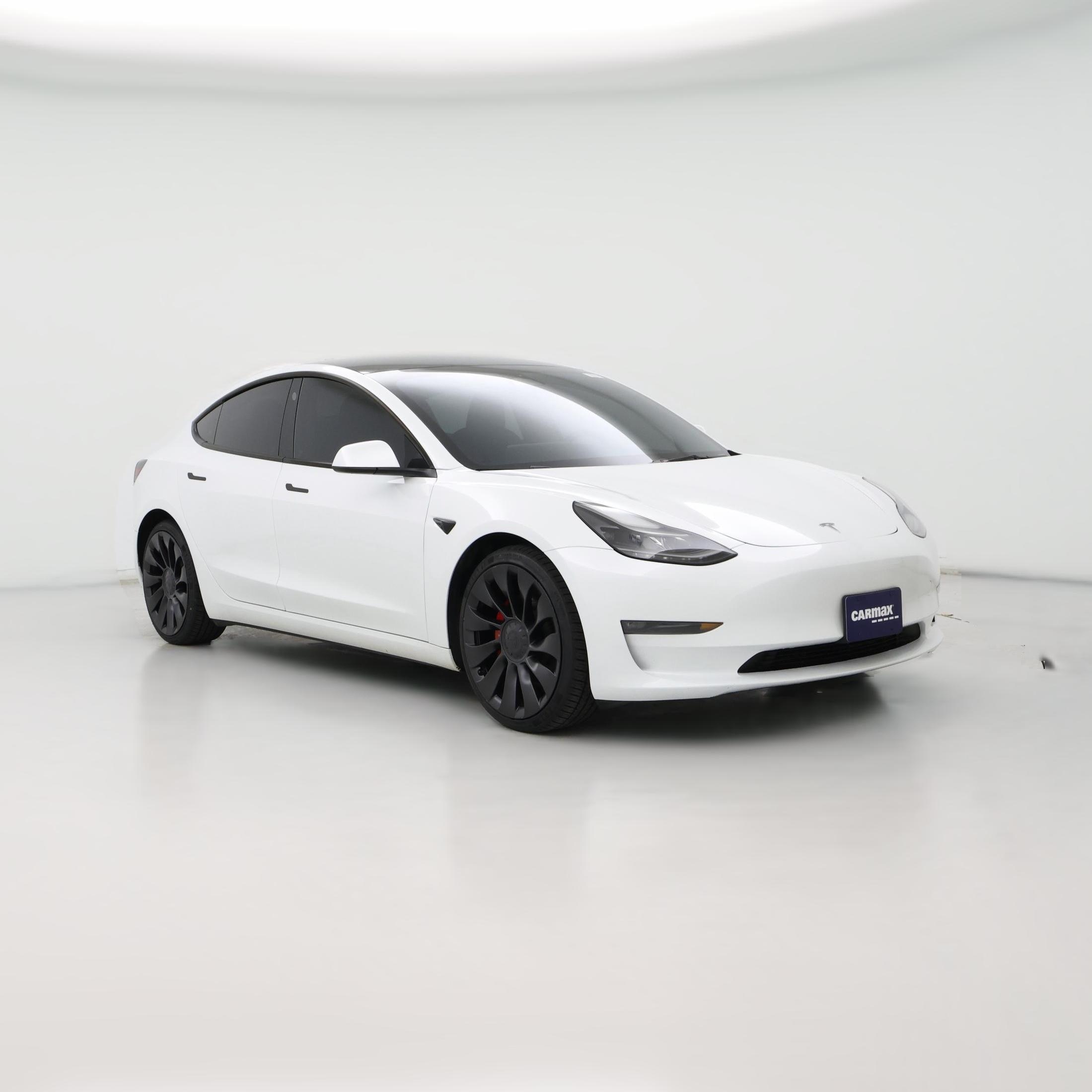 Thumbnail: 2023 Tesla Model 3 - 1