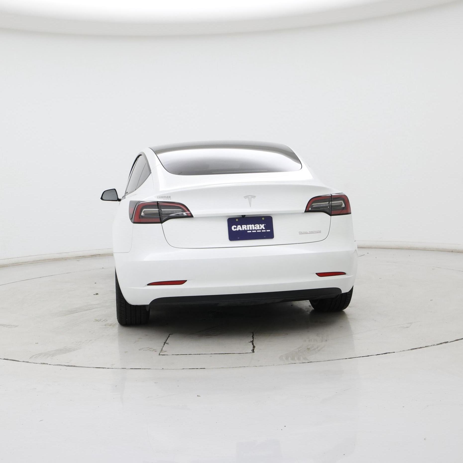 Thumbnail: 2023 Tesla Model 3 - 6