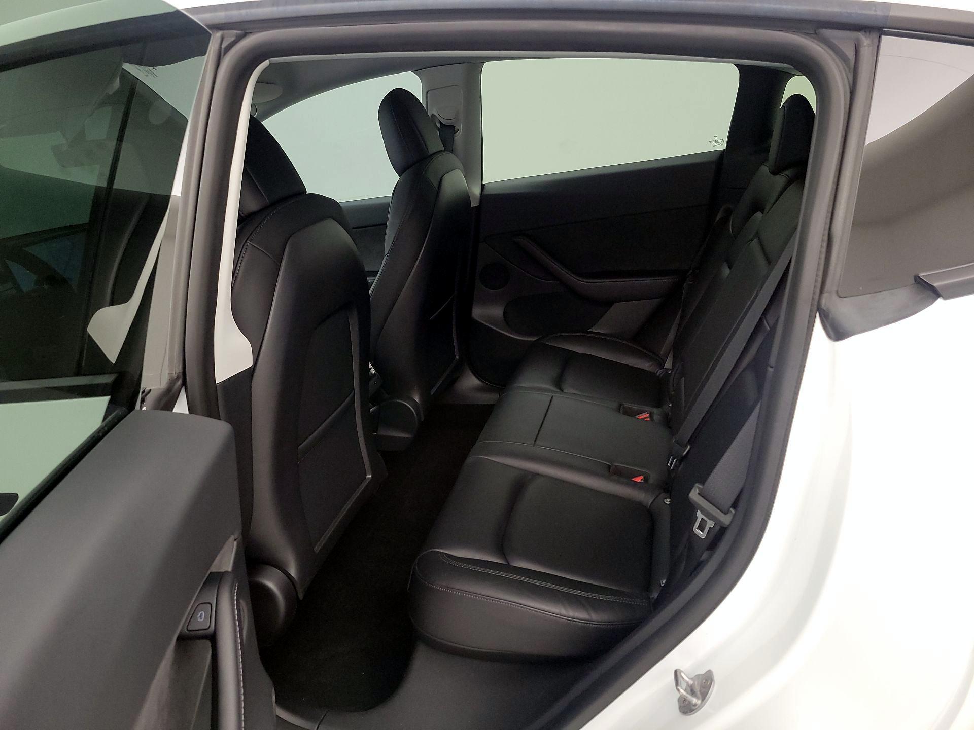 Thumbnail: 2022 Tesla Model Y - 20