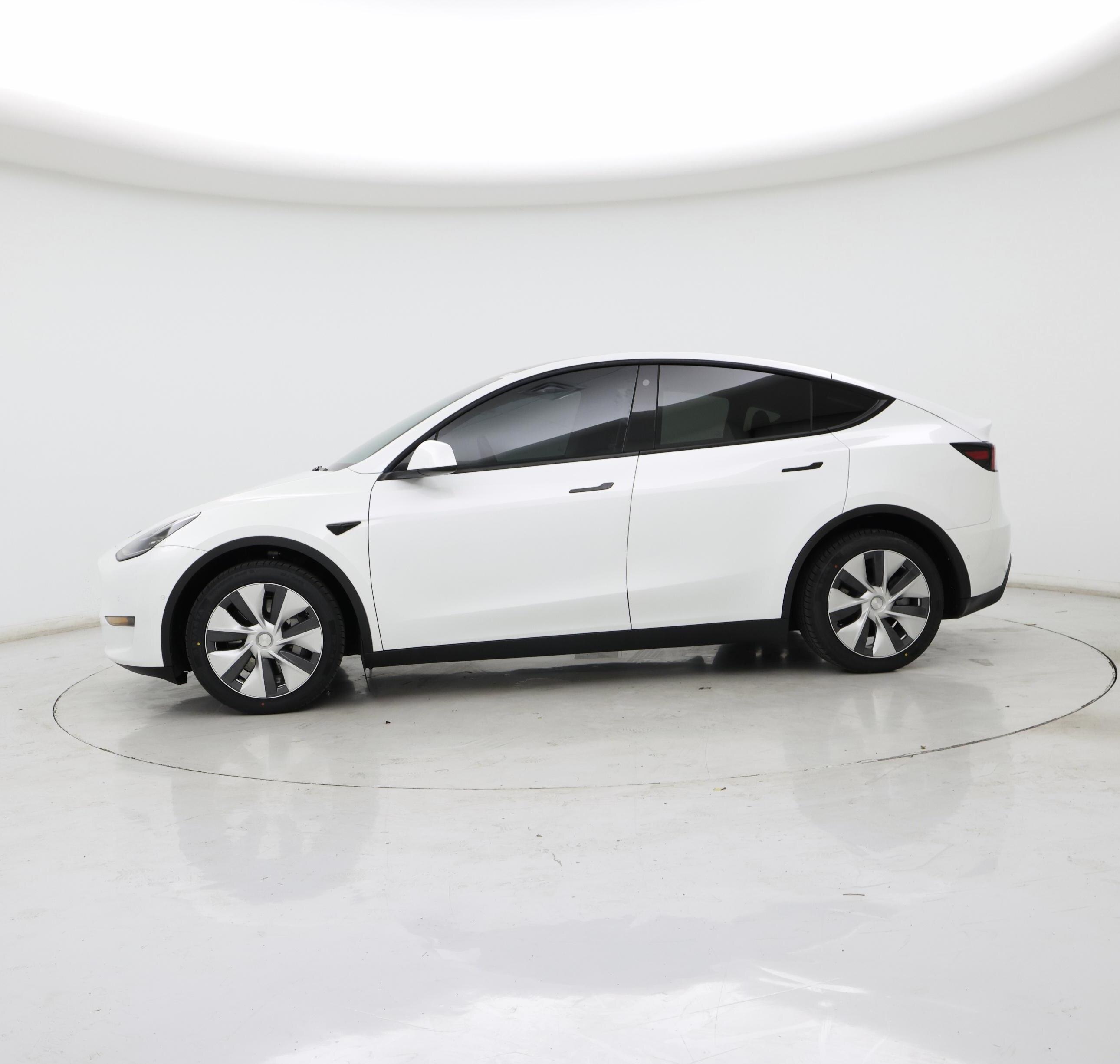 Thumbnail: 2022 Tesla Model Y - 3