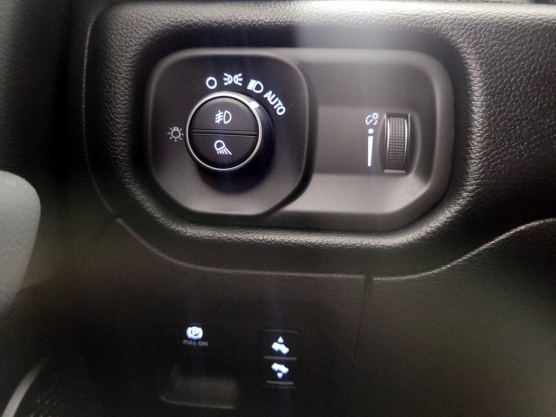 Thumbnail: 2020 RAM 1500 - 13