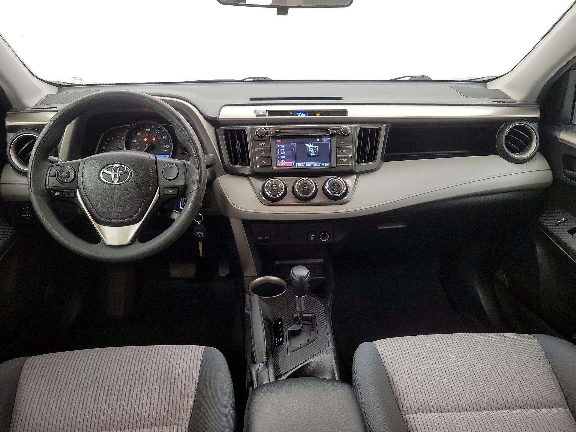 Thumbnail: 2015 Toyota RAV4 - 9