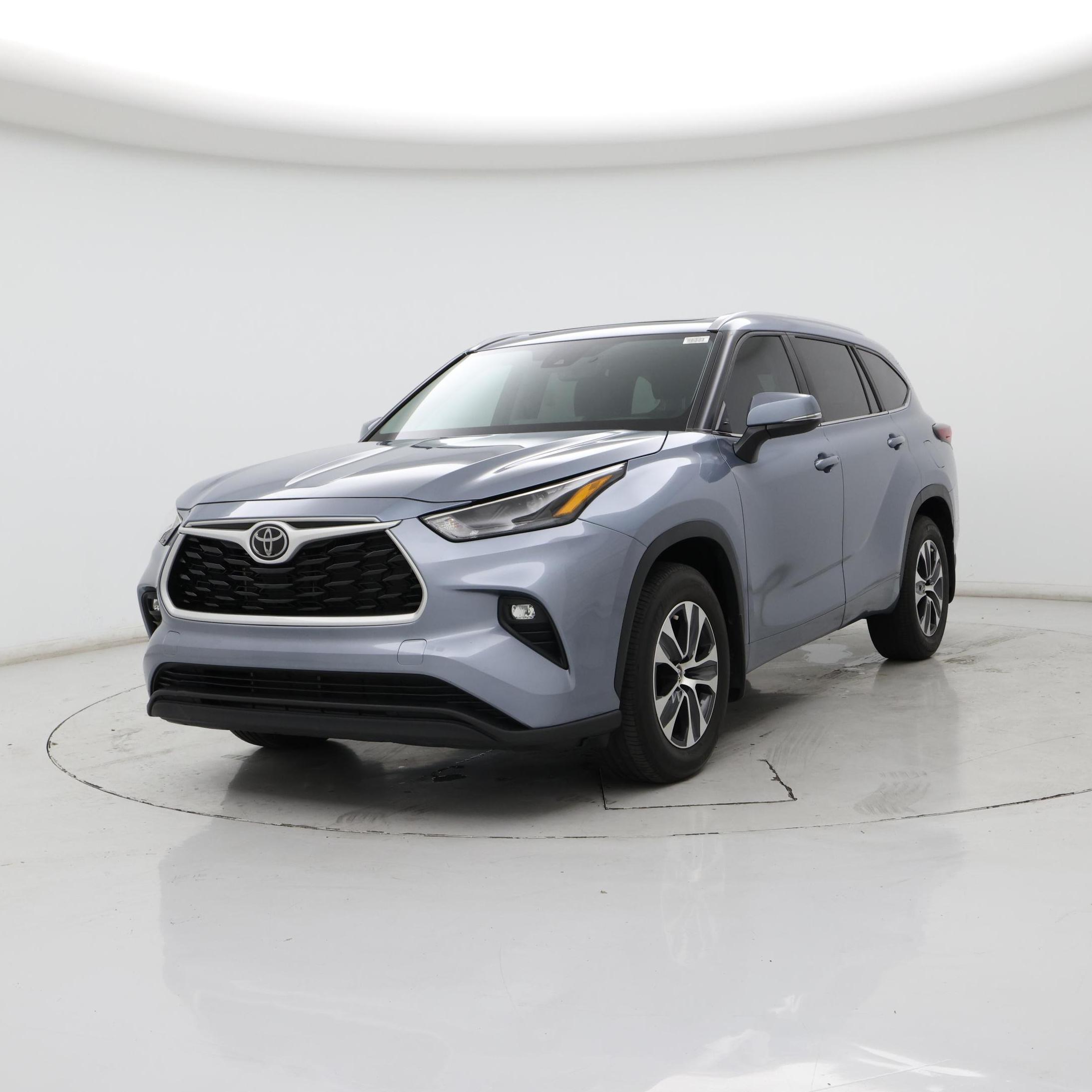 Thumbnail: 2024 Toyota Highlander - 4
