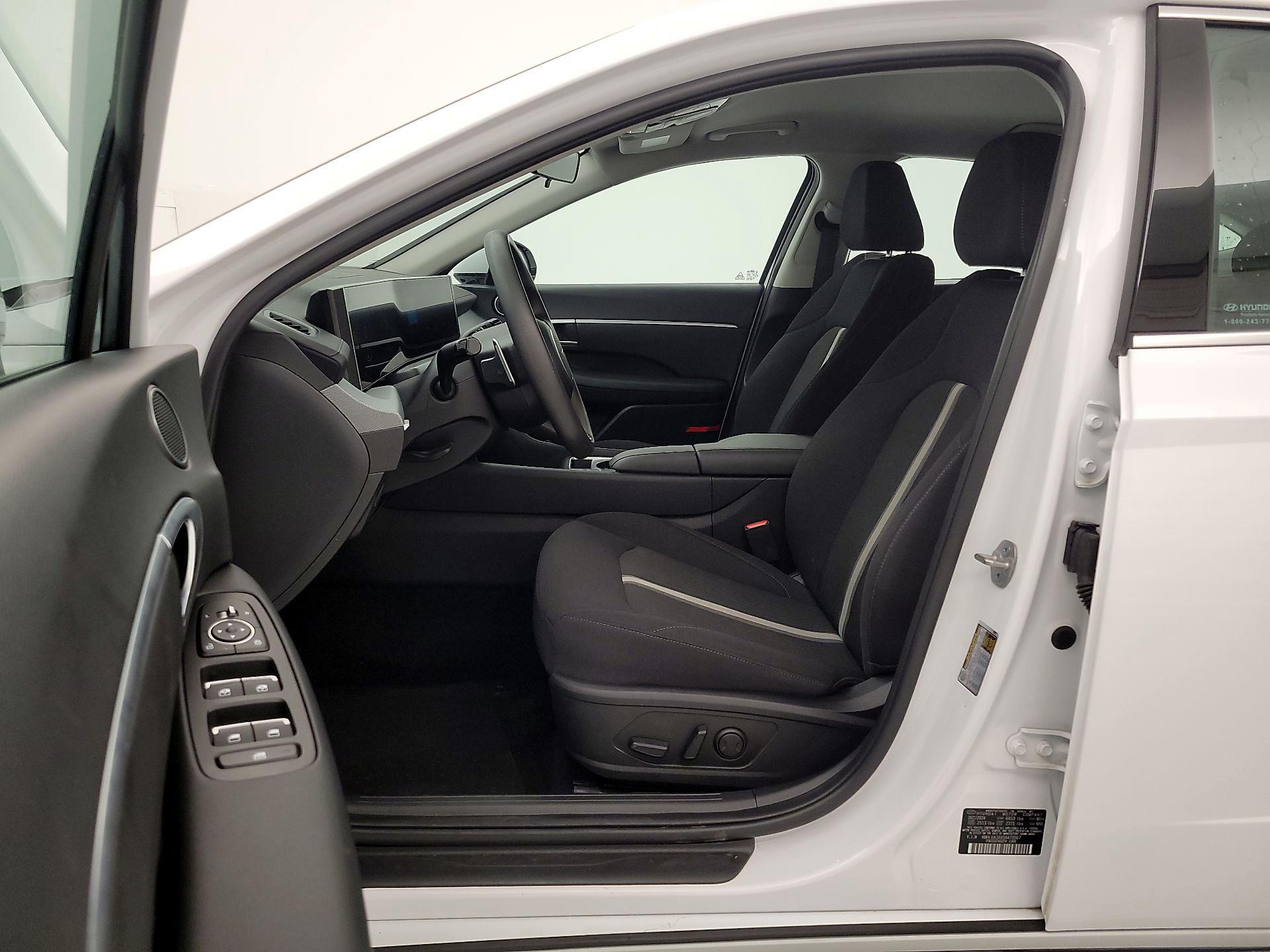 Thumbnail: 2025 Hyundai Sonata - 11