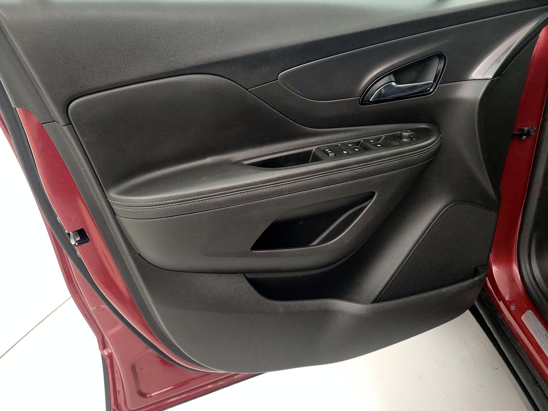 Thumbnail: 2021 Buick Encore - 12