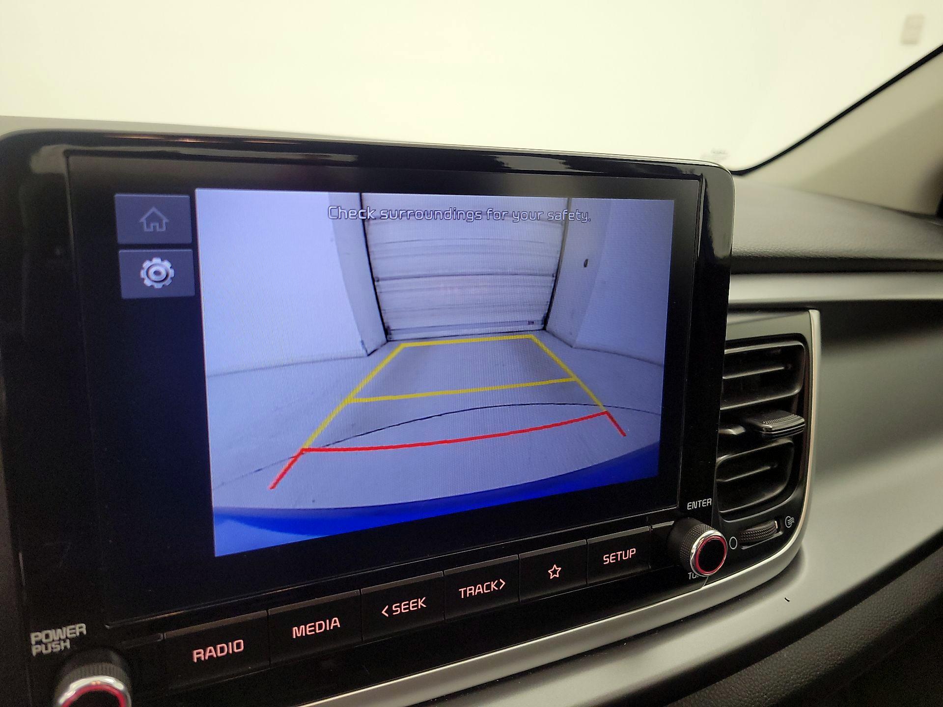 Thumbnail: 2022 Kia Rio - 14