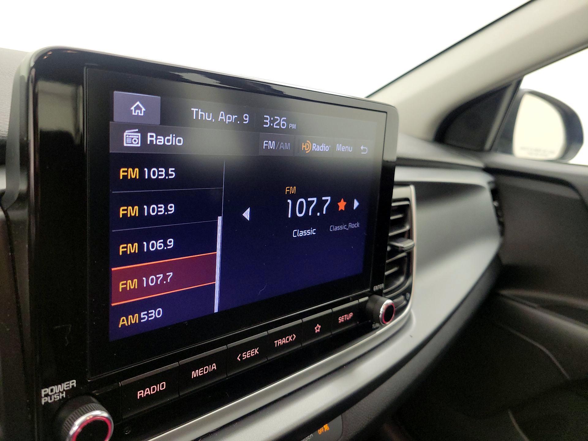 Thumbnail: 2022 Kia Rio - 15