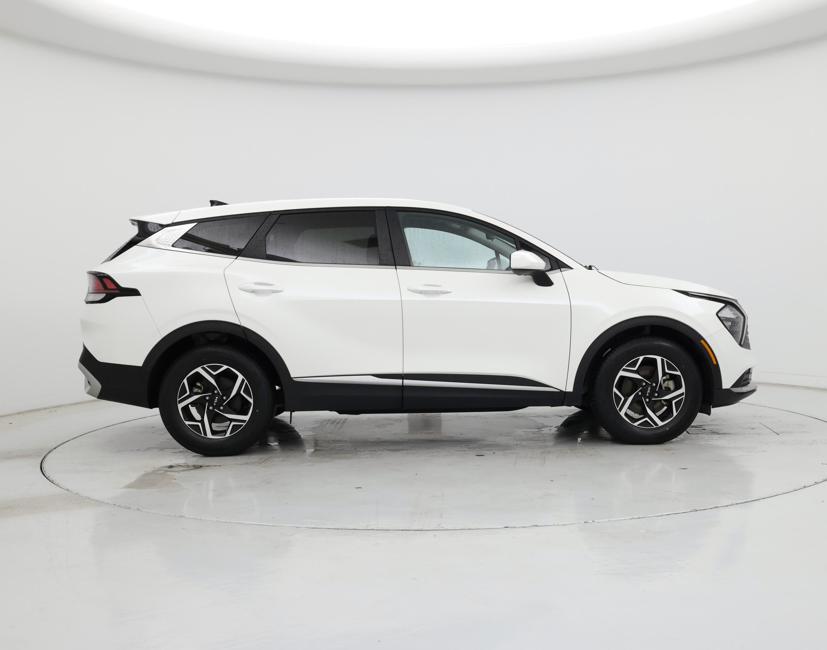 Thumbnail: 2023 Kia Sportage - 7