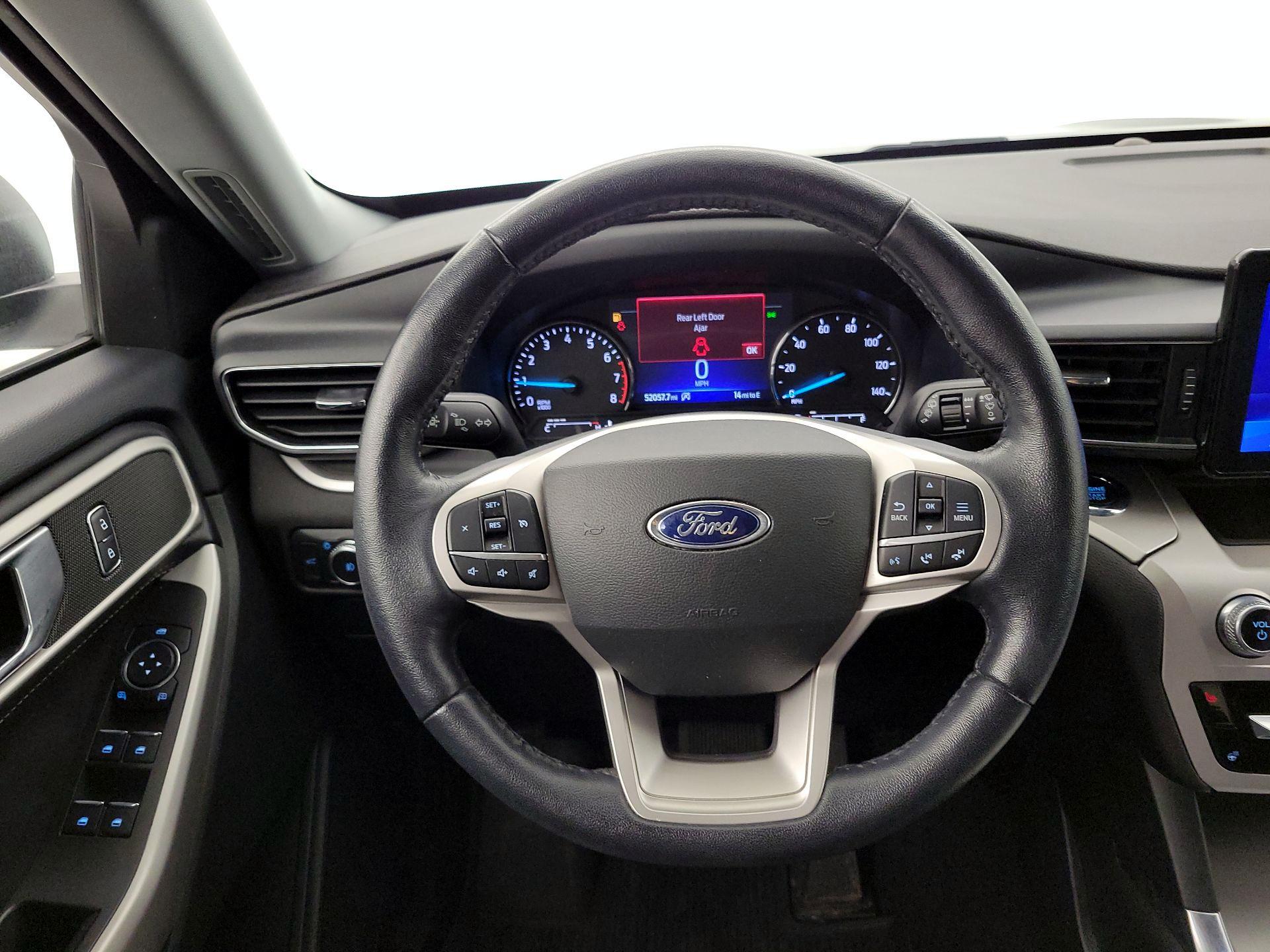 Thumbnail: 2022 Ford Explorer - 10