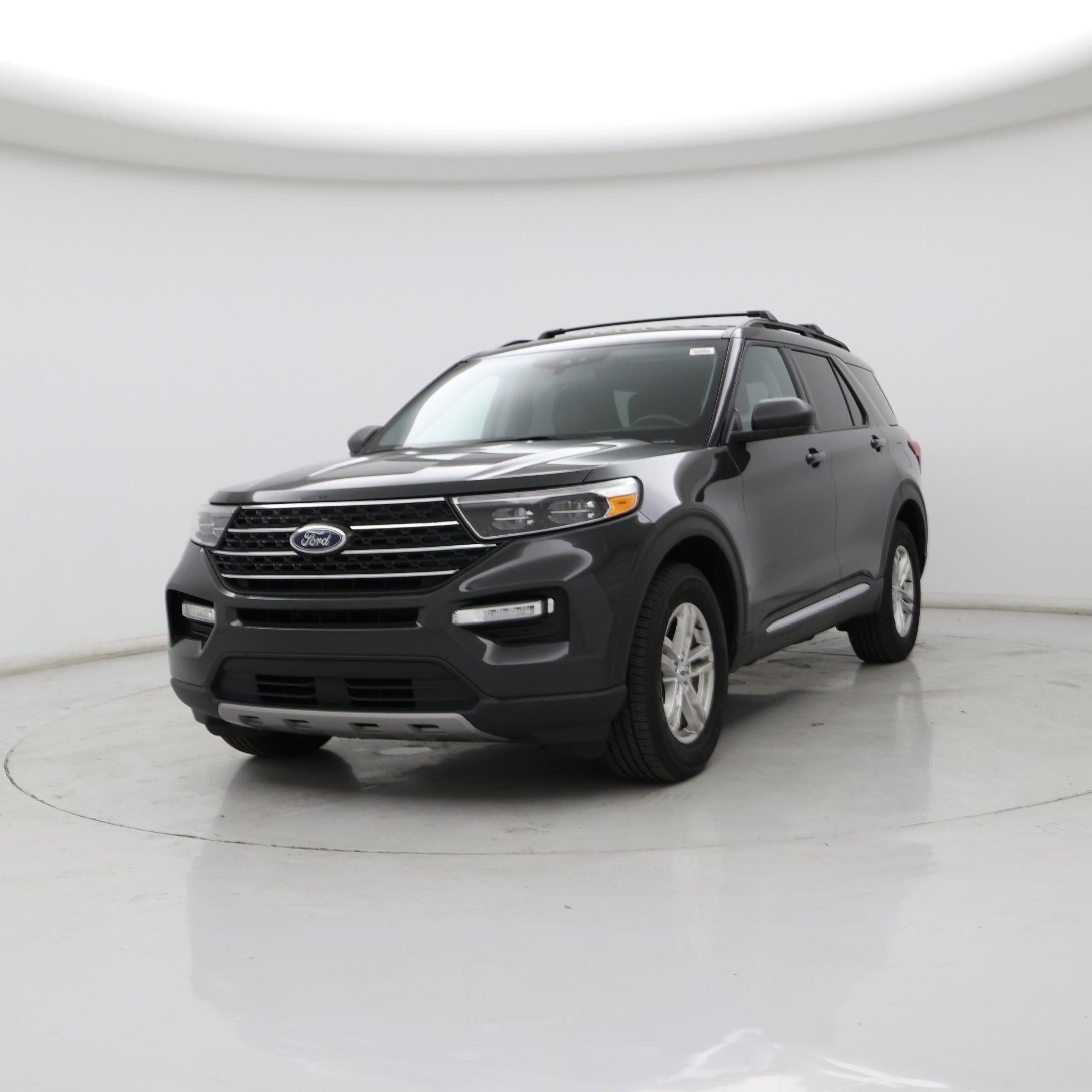 Thumbnail: 2022 Ford Explorer - 4