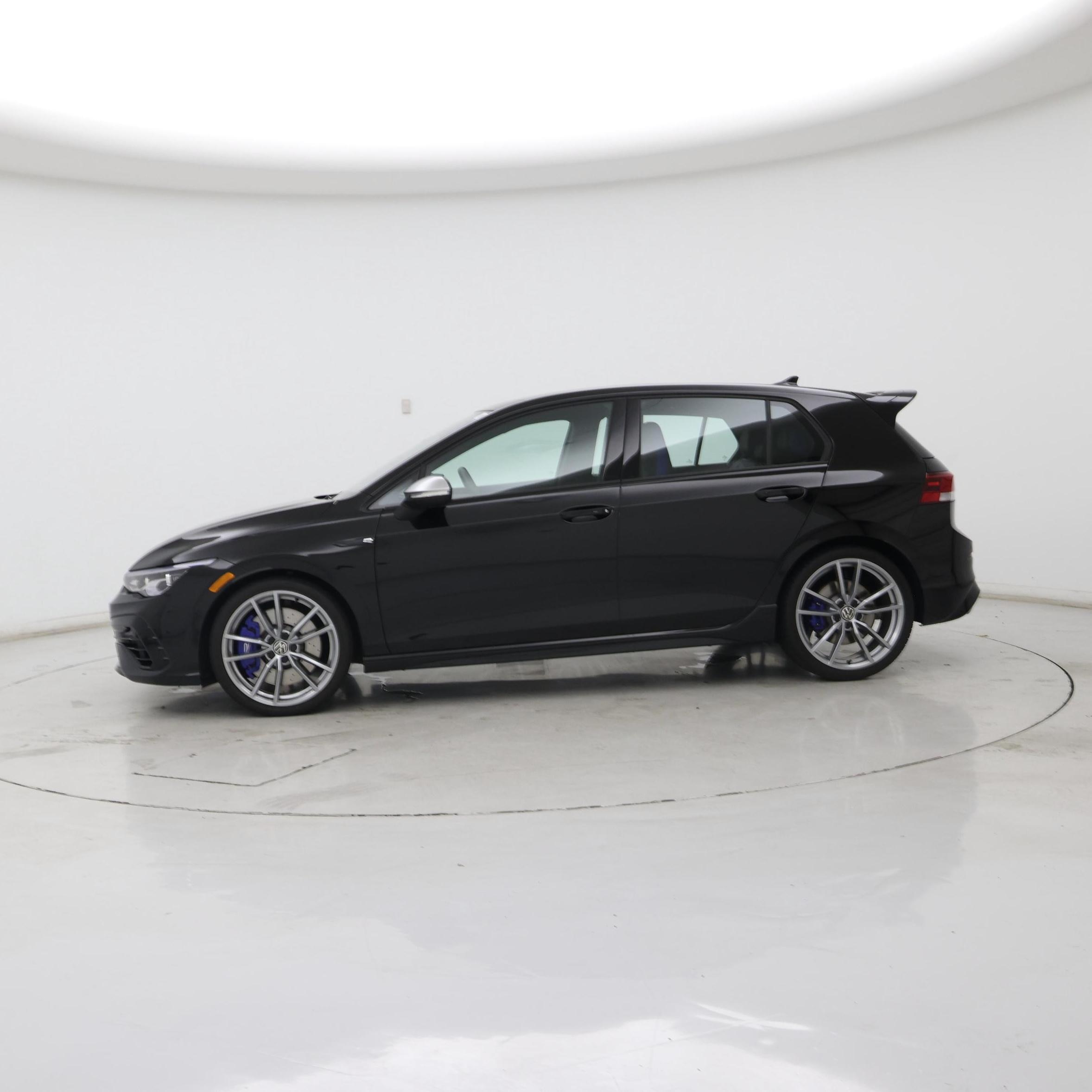 Thumbnail: 2024 Volkswagen Golf - 3